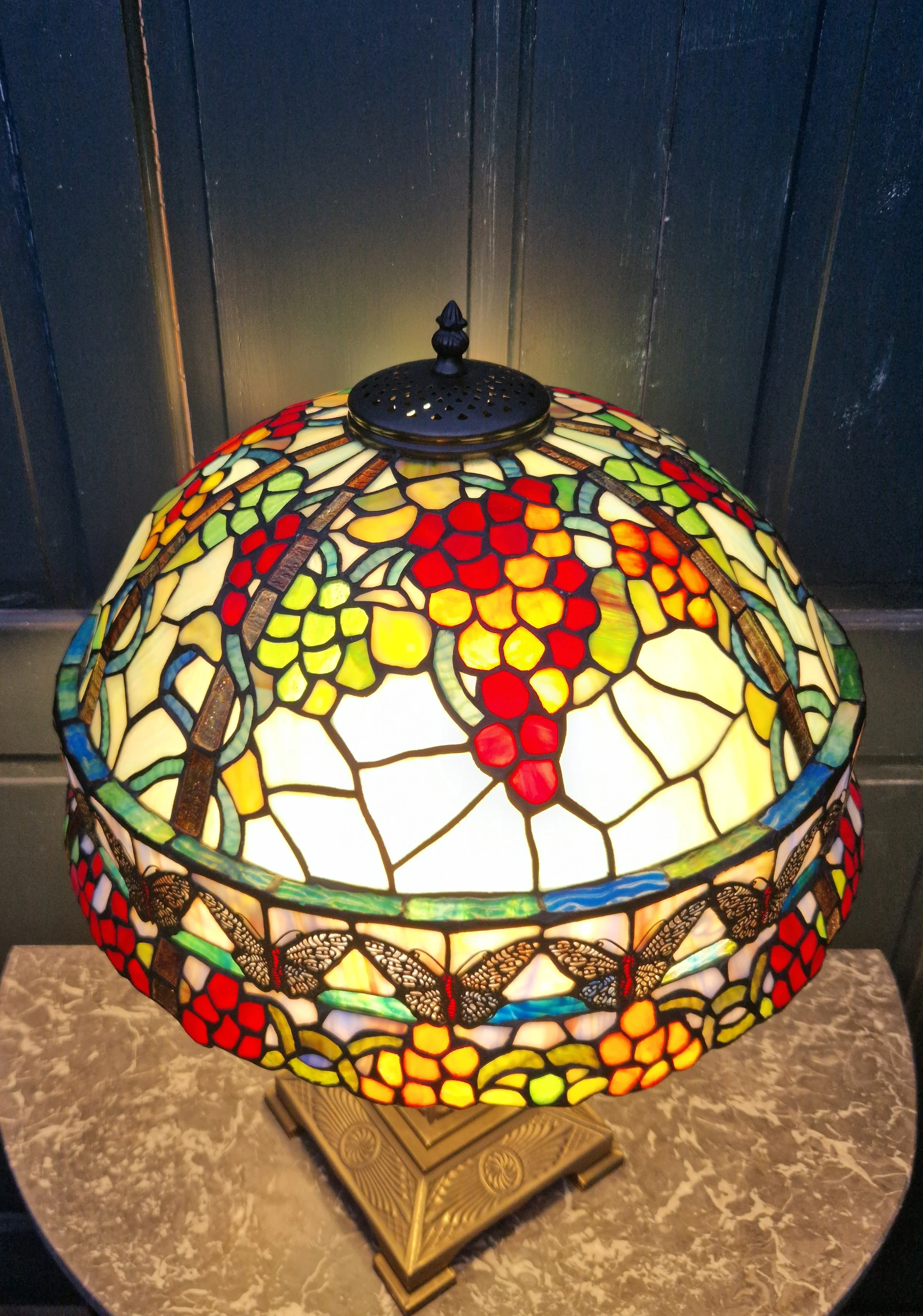 Tiffany style lamp 15.jpg