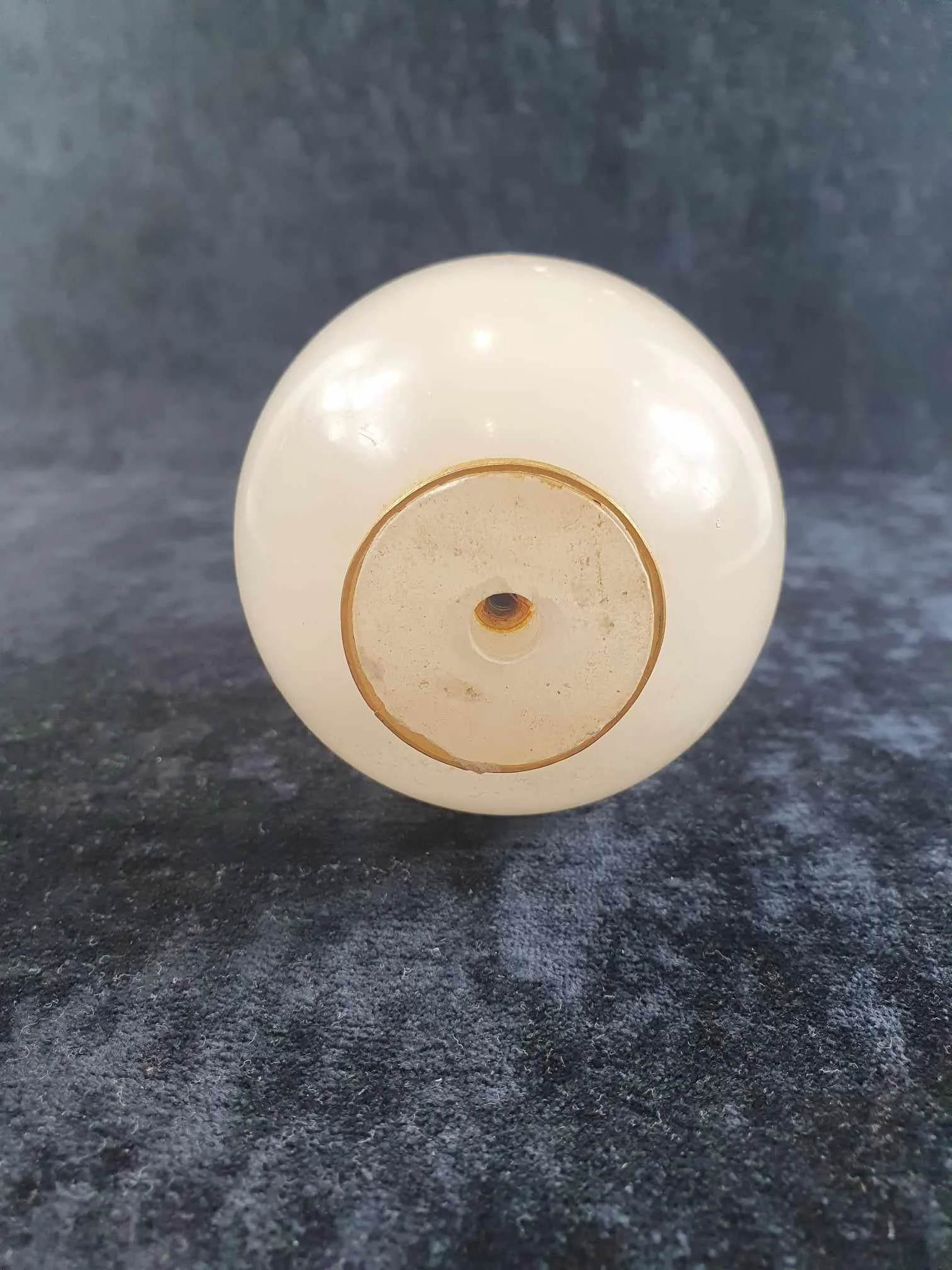Alabaster trinket box 8.jpg