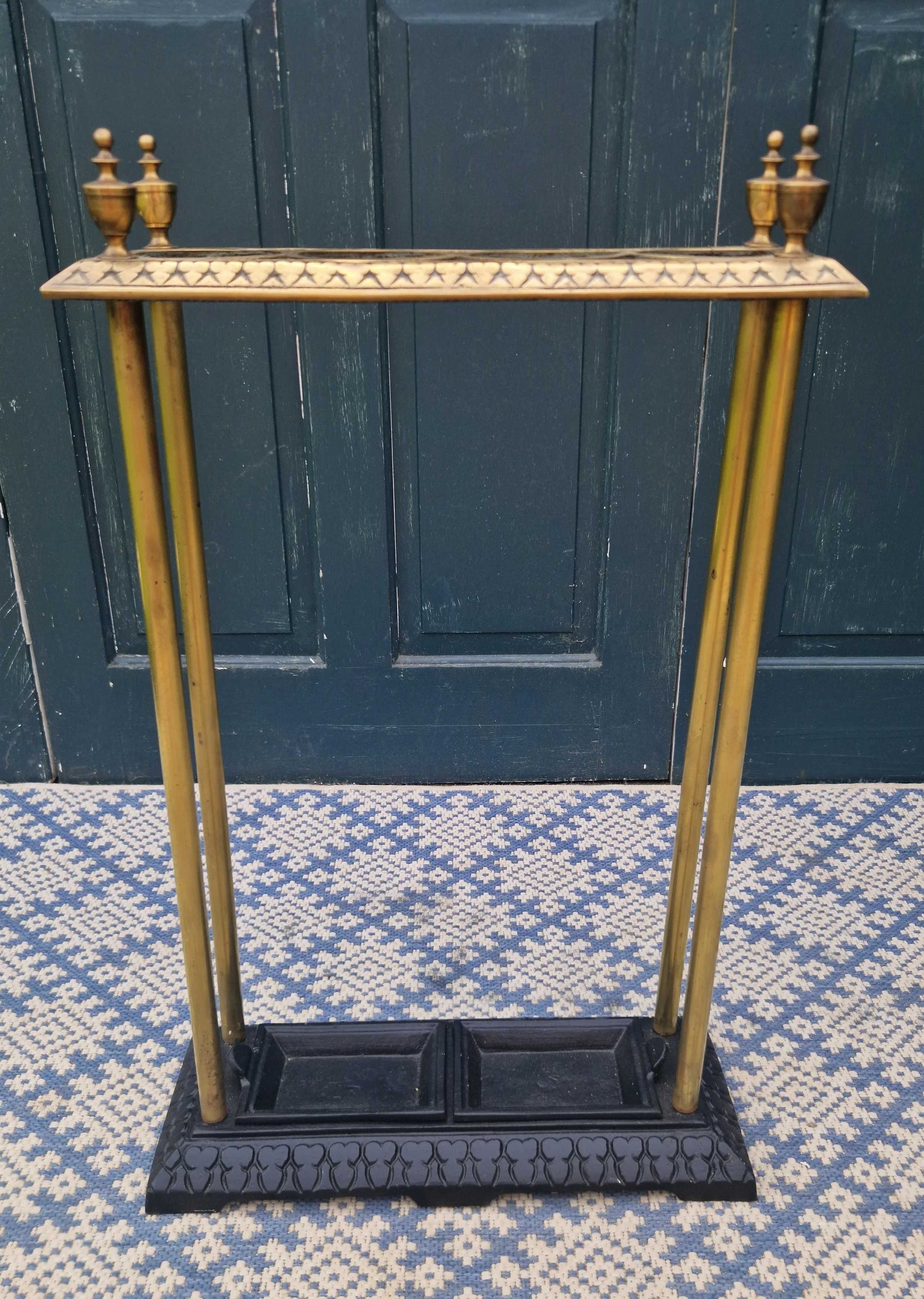 Brass umbrella stand 3.jpg