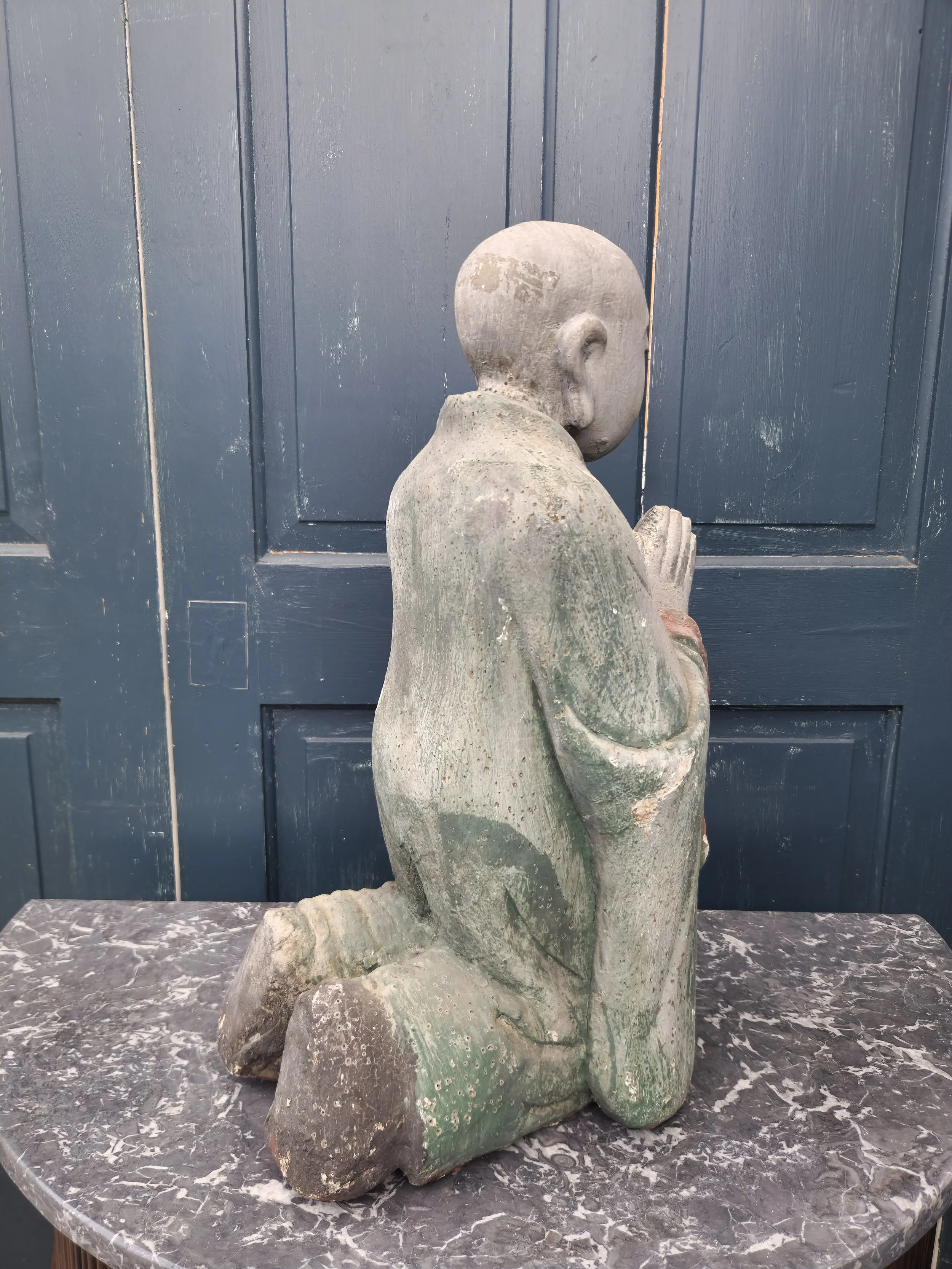 Kneeling Buddha 14.jpg