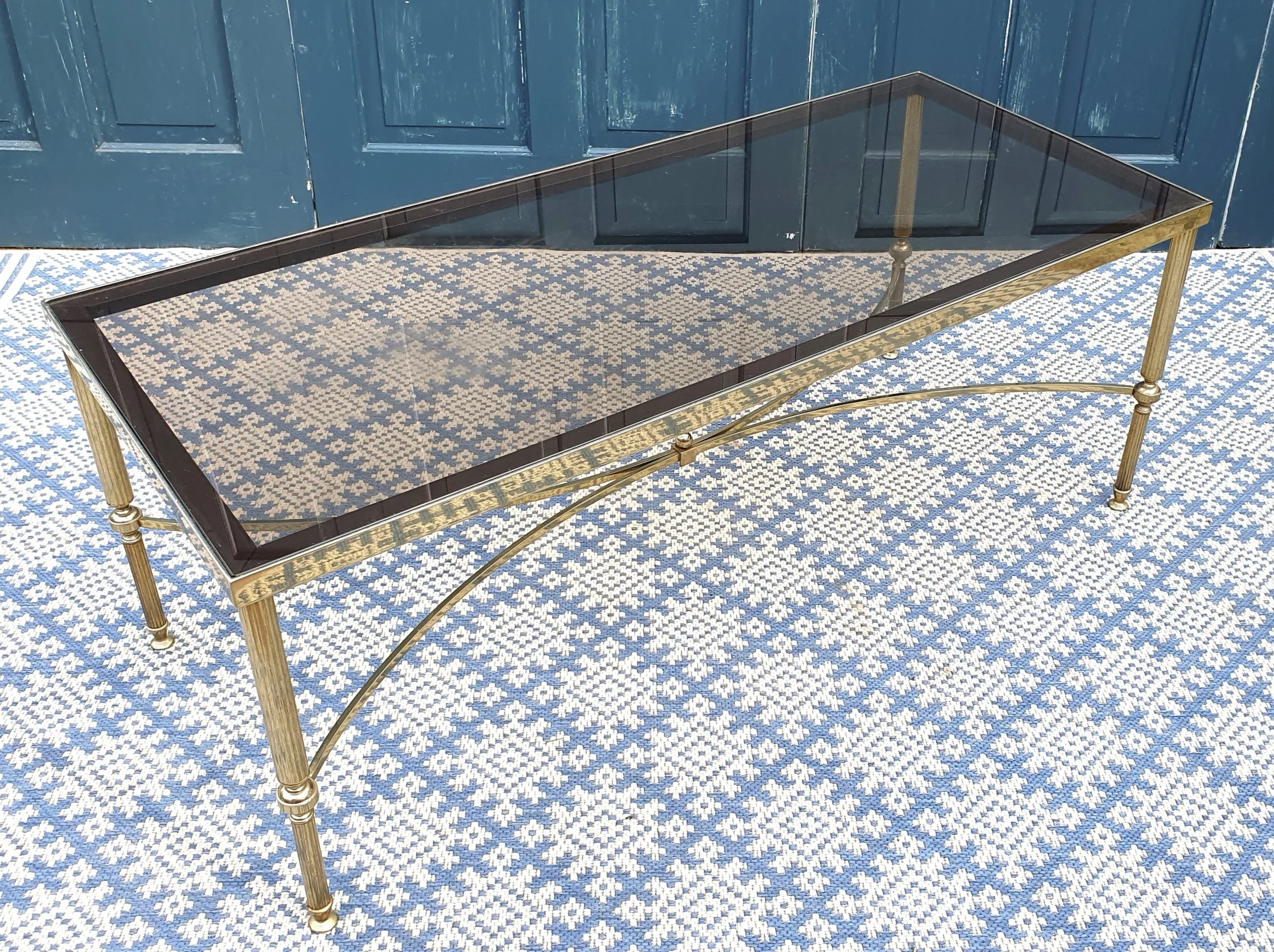 Hollywood Regency coffe table 3.jpg