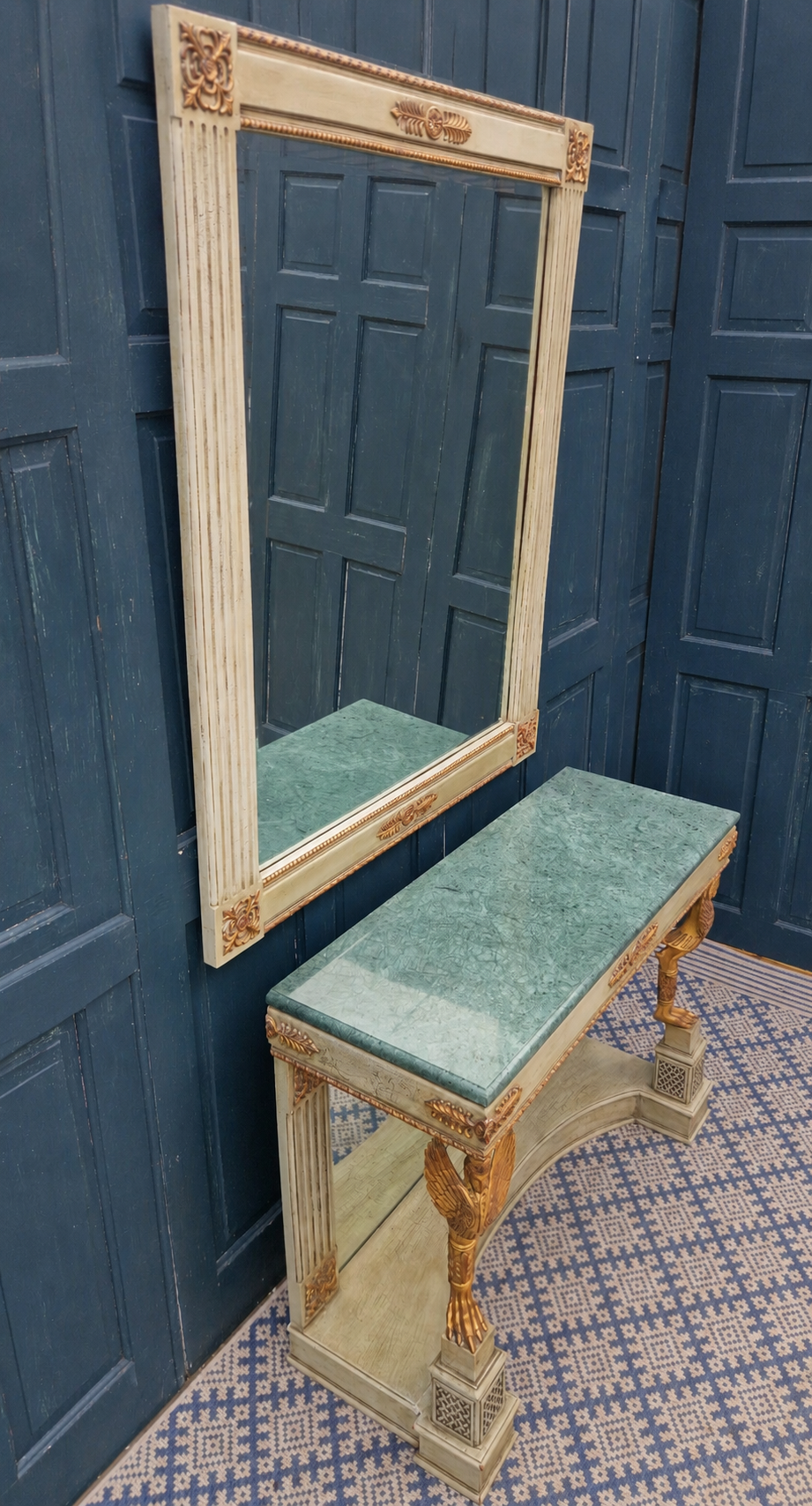 Italian console and mirror 1.png