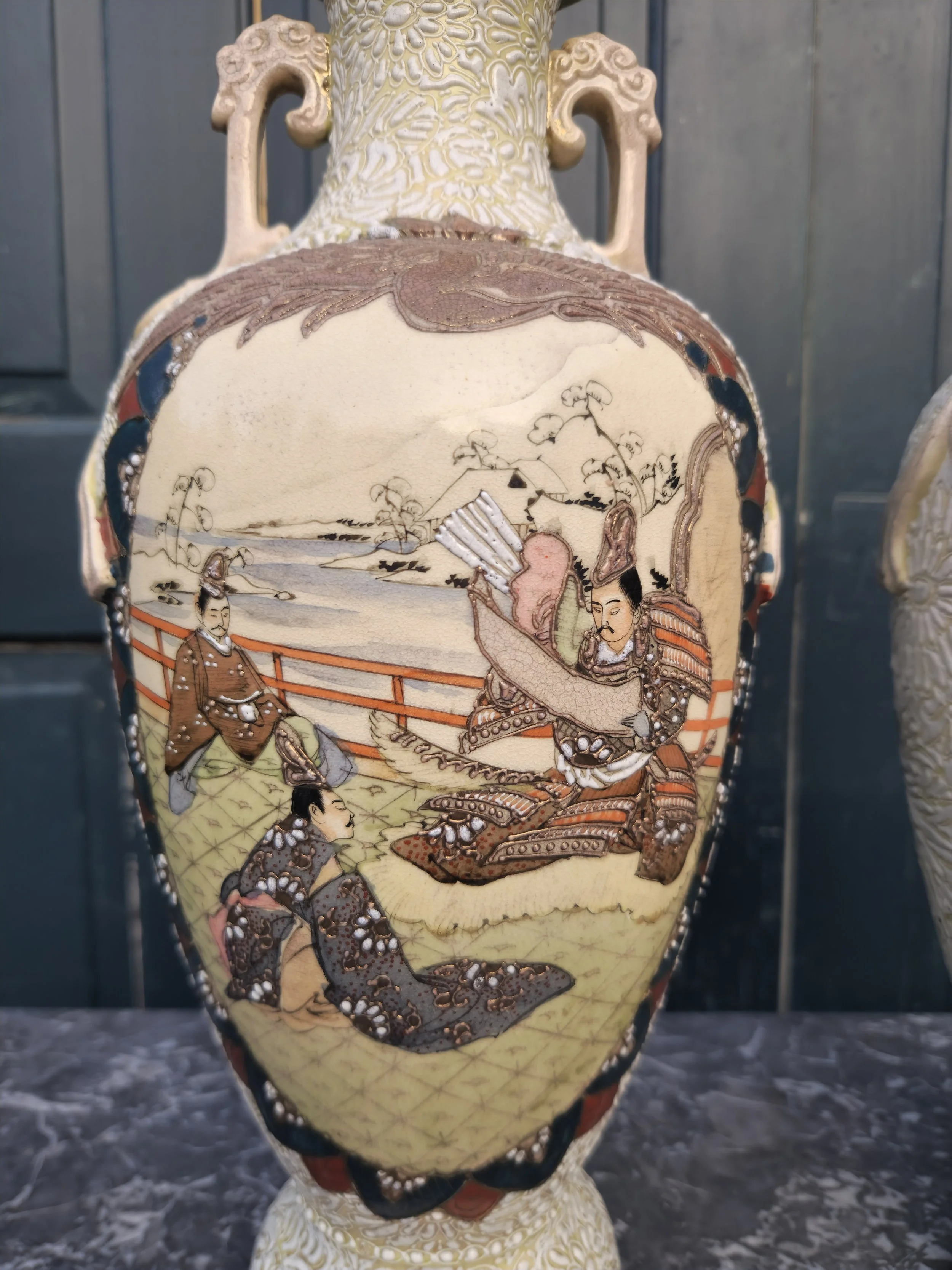 Satsuma pair of vases 9.jpg