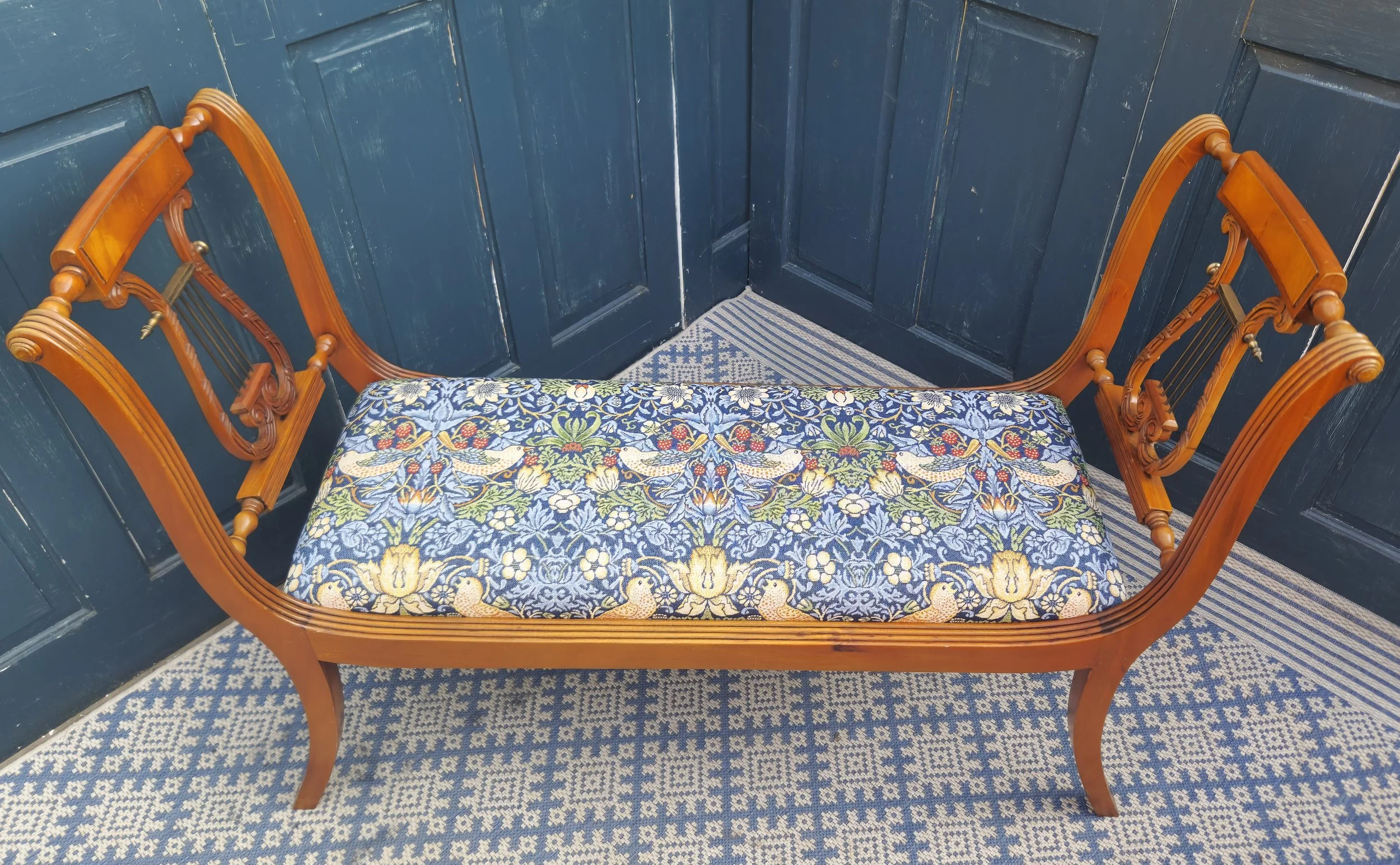 Mahogany window seat 3.jpg