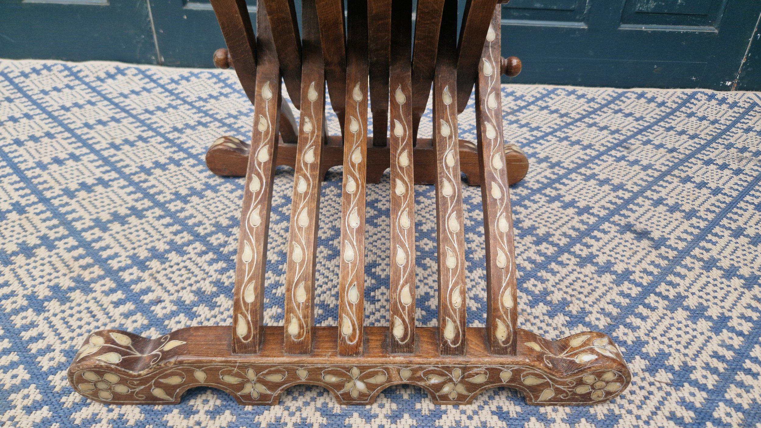 Syrian Savonarola Chair 9.jpg