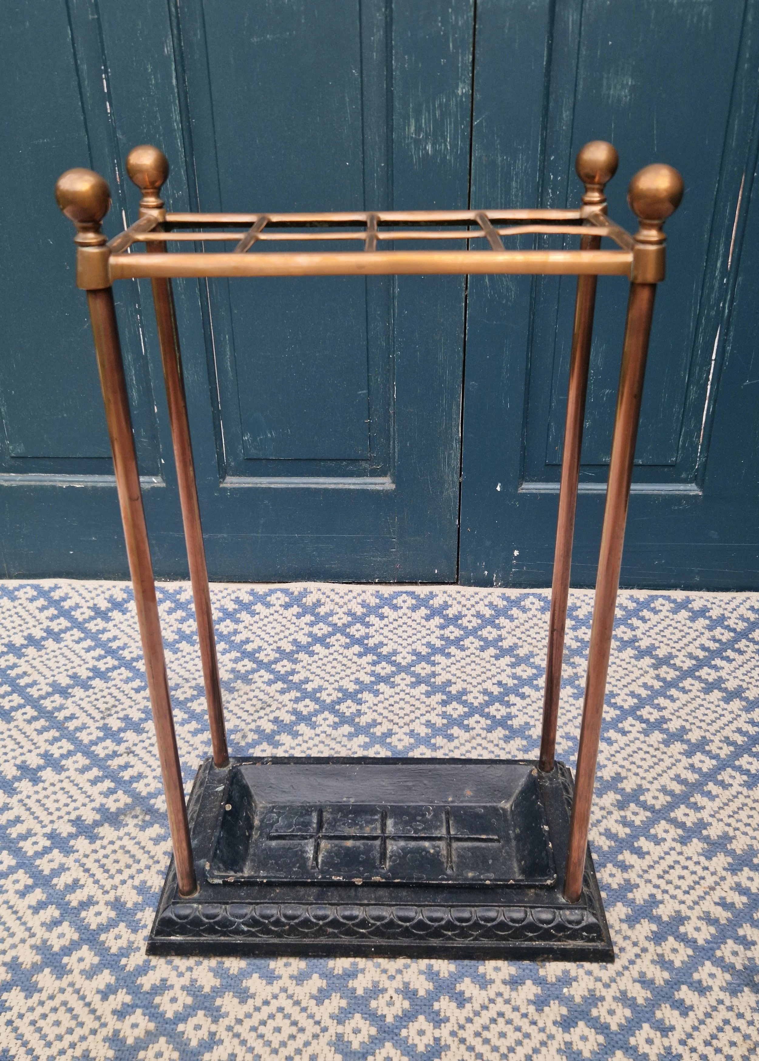 Copper umbrella stand 5.jpg