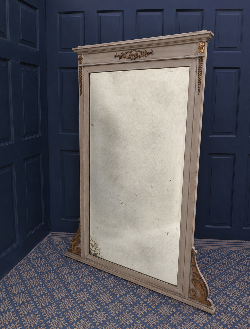 French Mirror 4.png