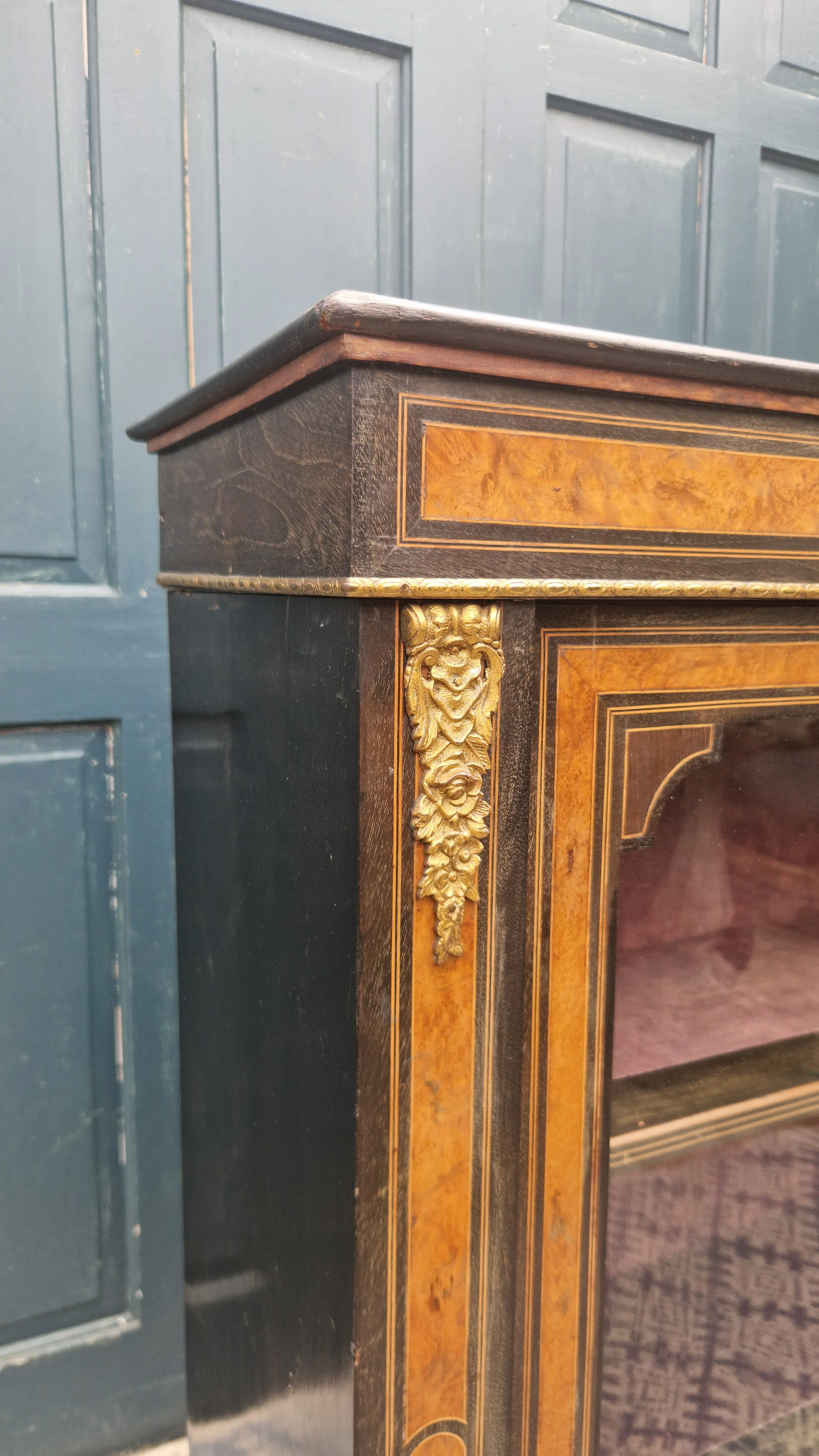 Pier Cabinet 6.jpg