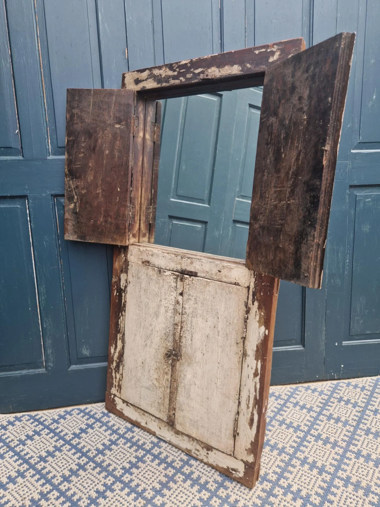 Double shutter Window Frame Mirror 4.jpg