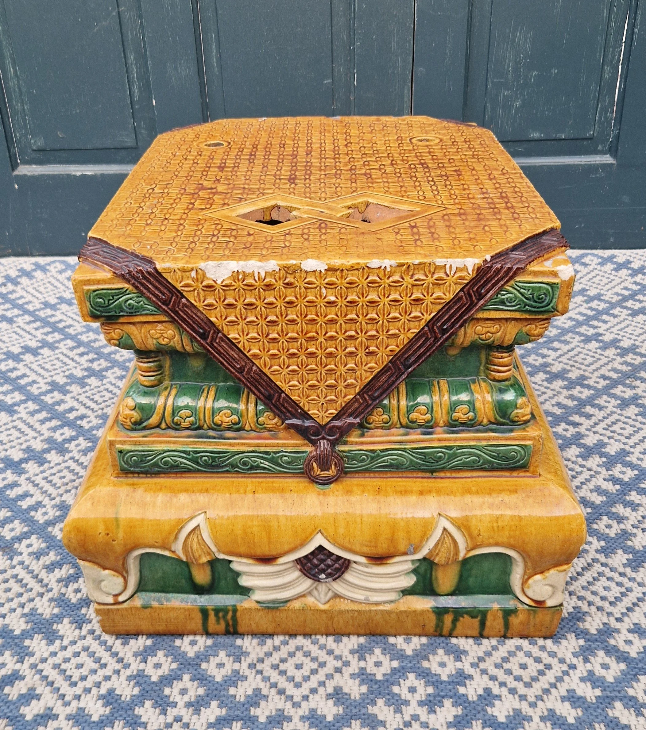 Chinese traditional stand 9.jpg
