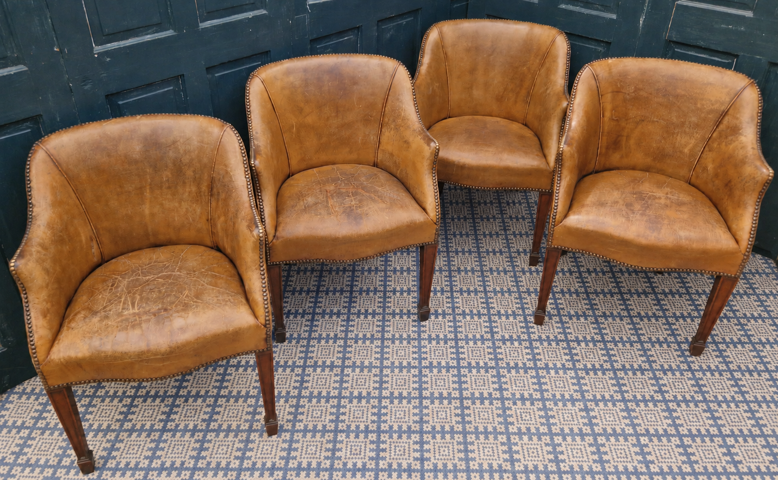 Leather tub chair 4.4.png