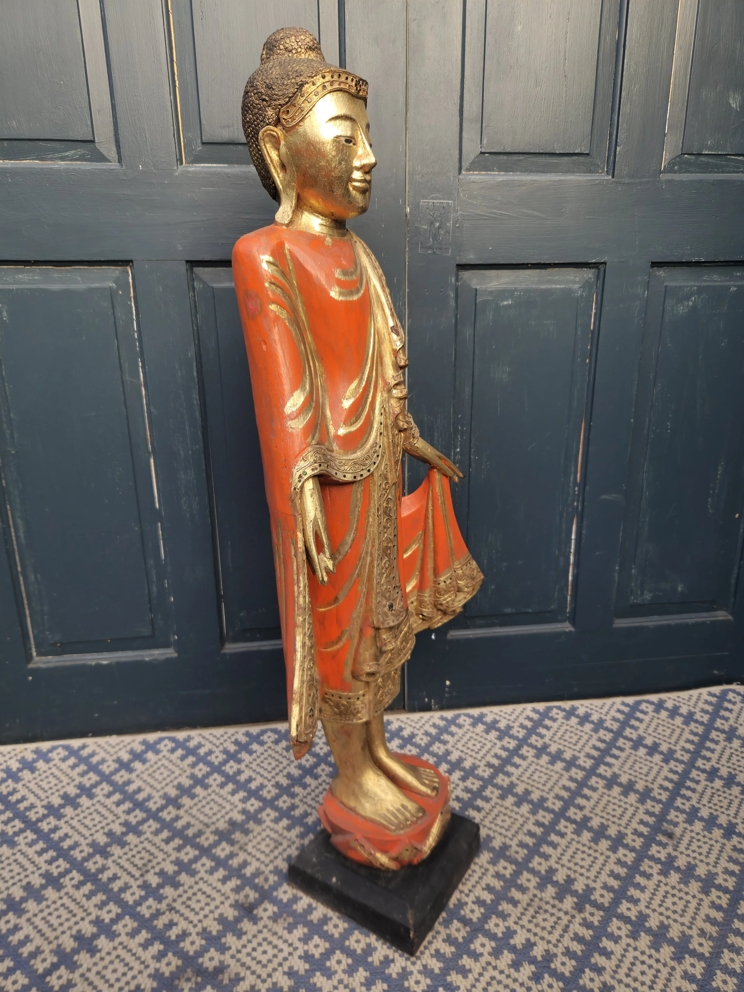 Standing Buddha 2.jpg