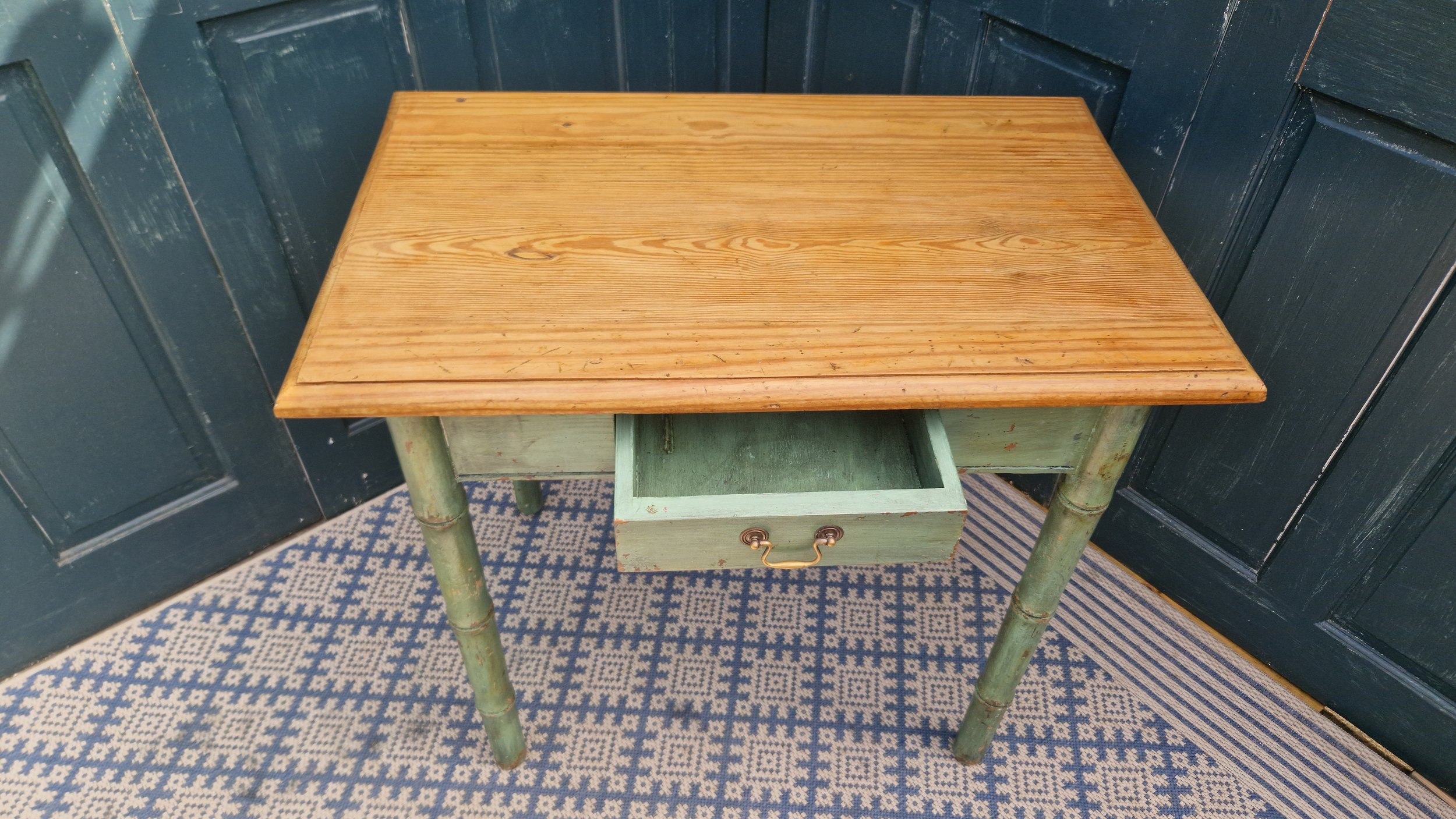 Painted pine table 9.jpg
