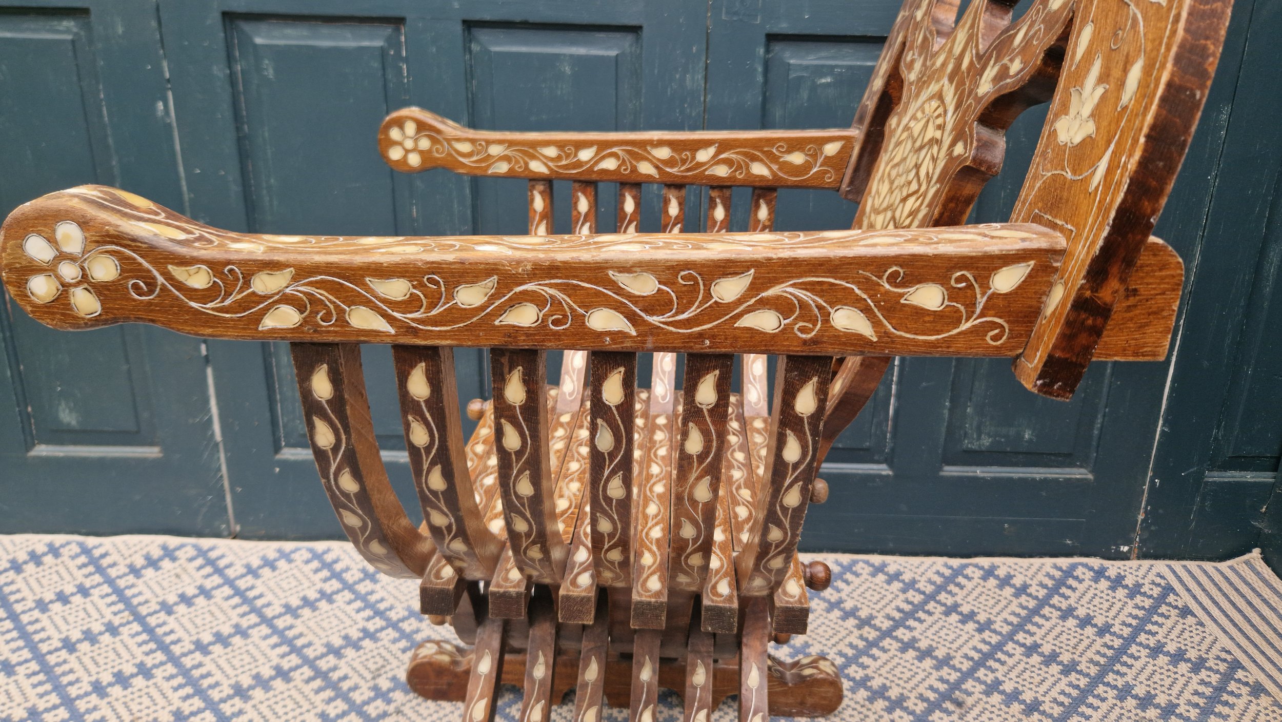 Syrian Savonarola Chair 10.jpg