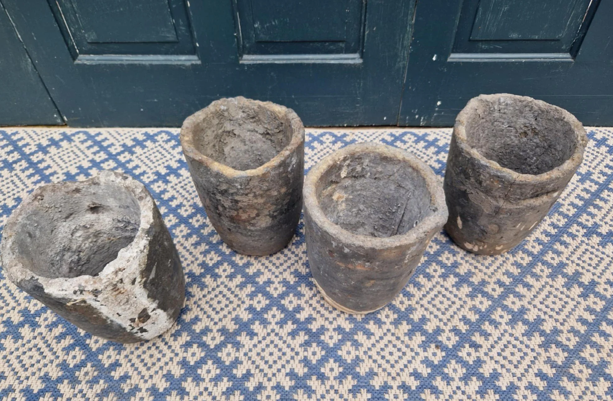 Set of four crucibles 2.jpg