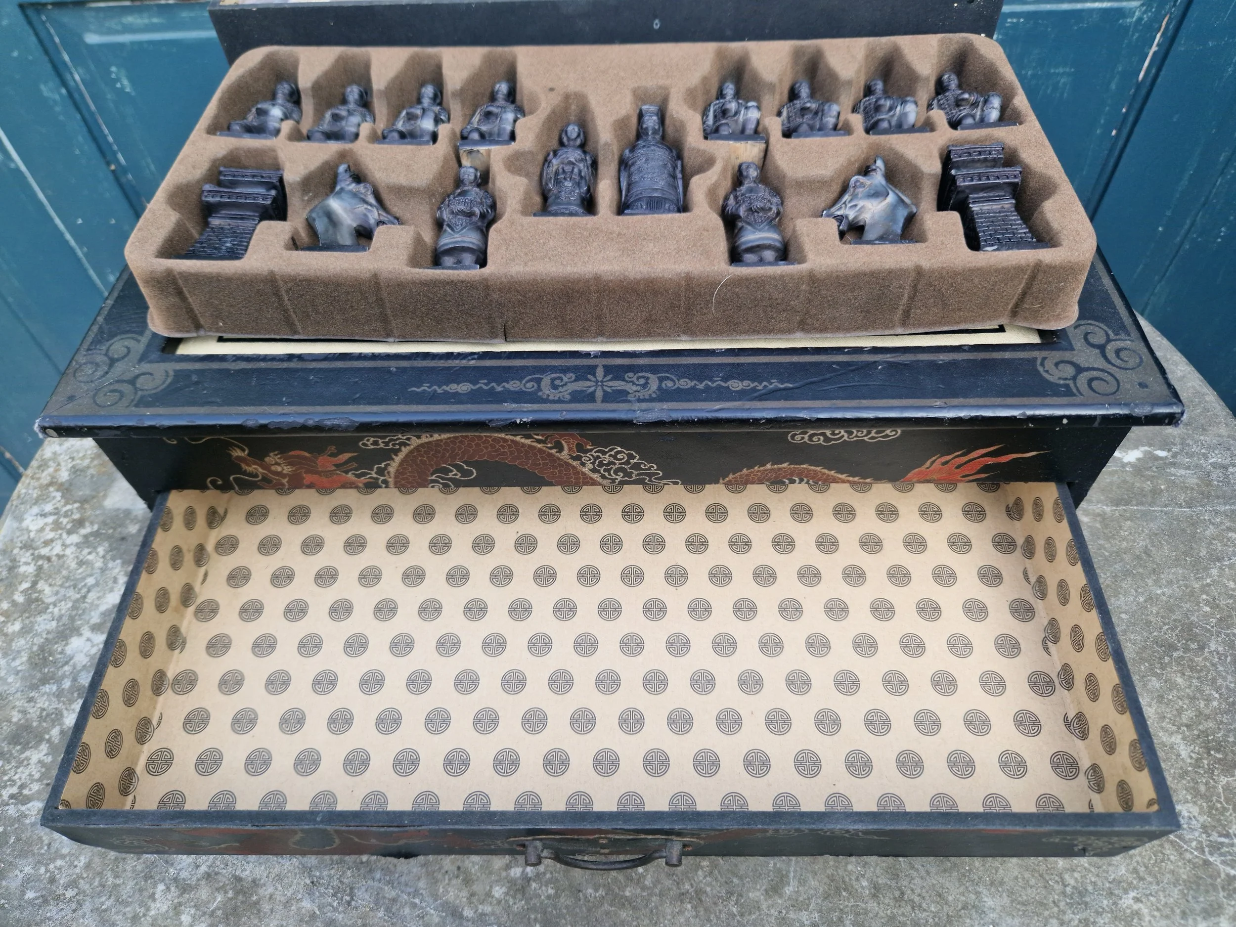 Chinese Chess set 9.jpg