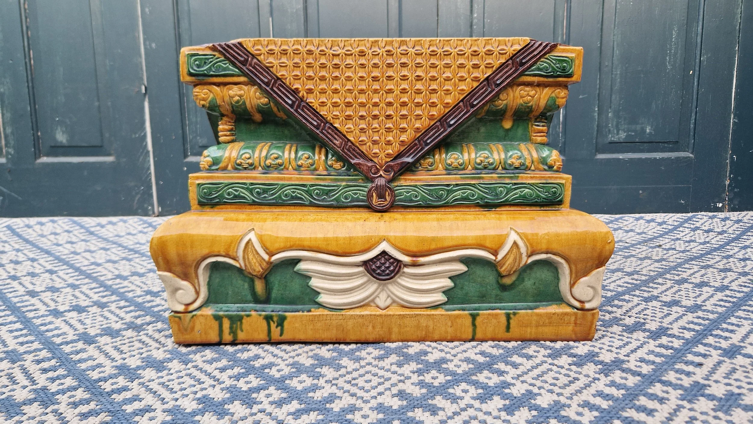 Chinese traditional stand 5.jpg