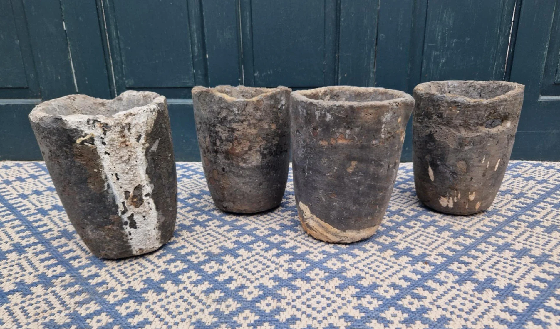 Set of four crucibles 1.jpg