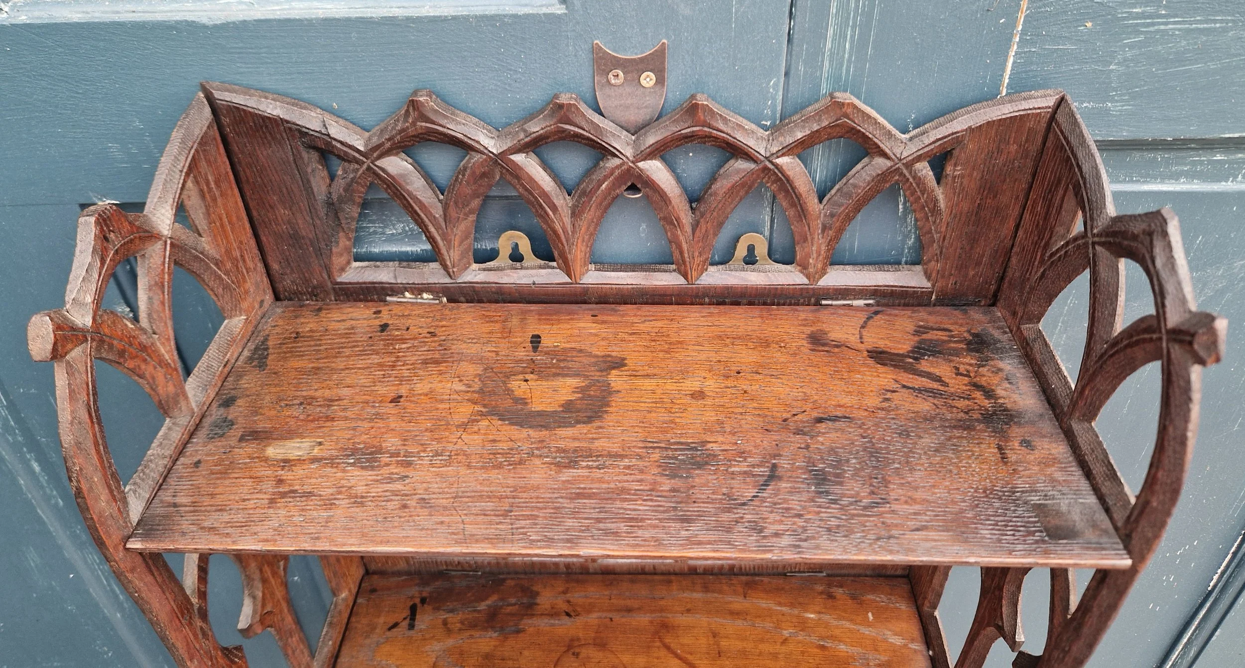 Gothic revival wall hanging shelf 8.jpg