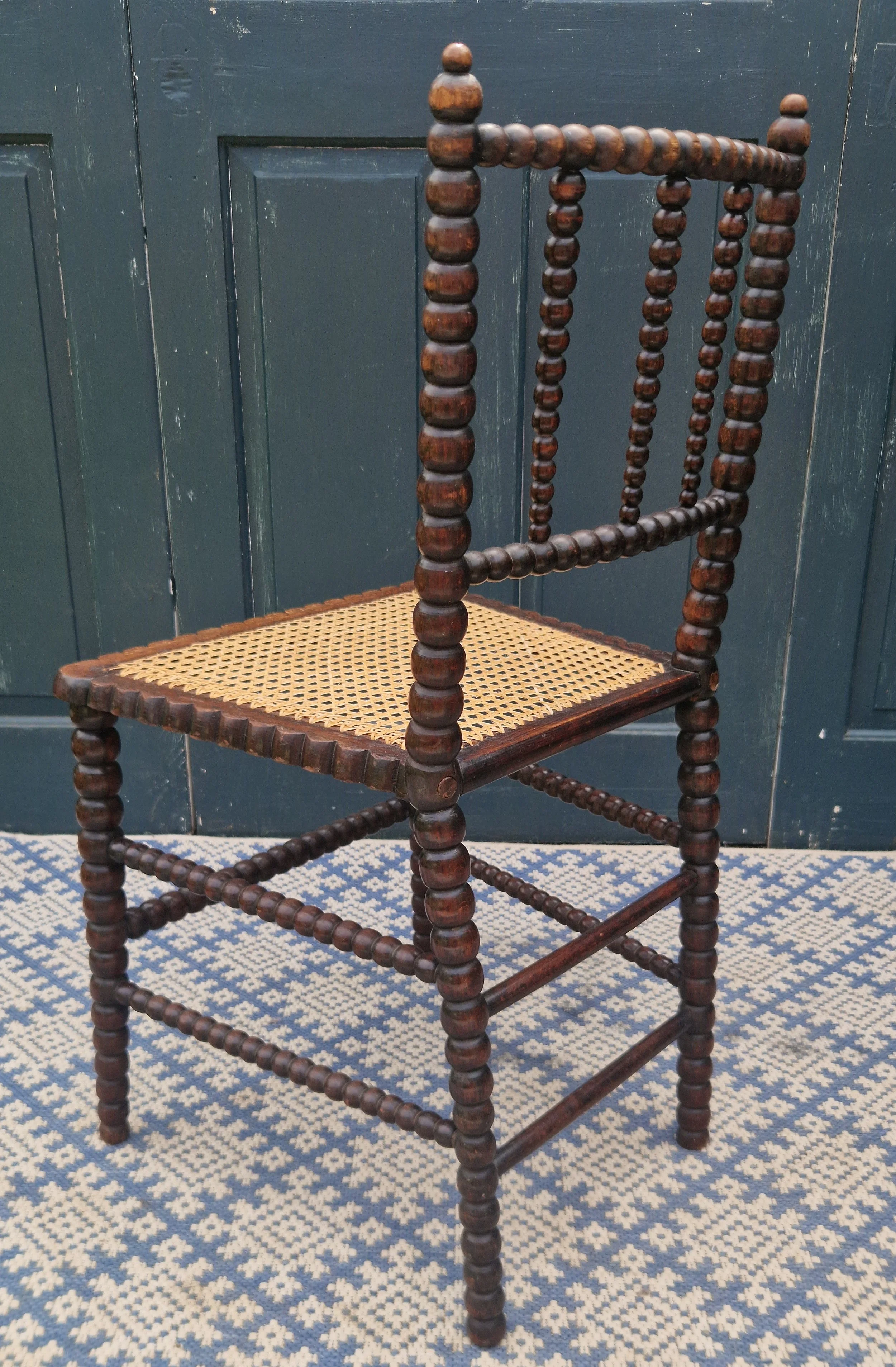 Bobbin turned chair 5.jpg
