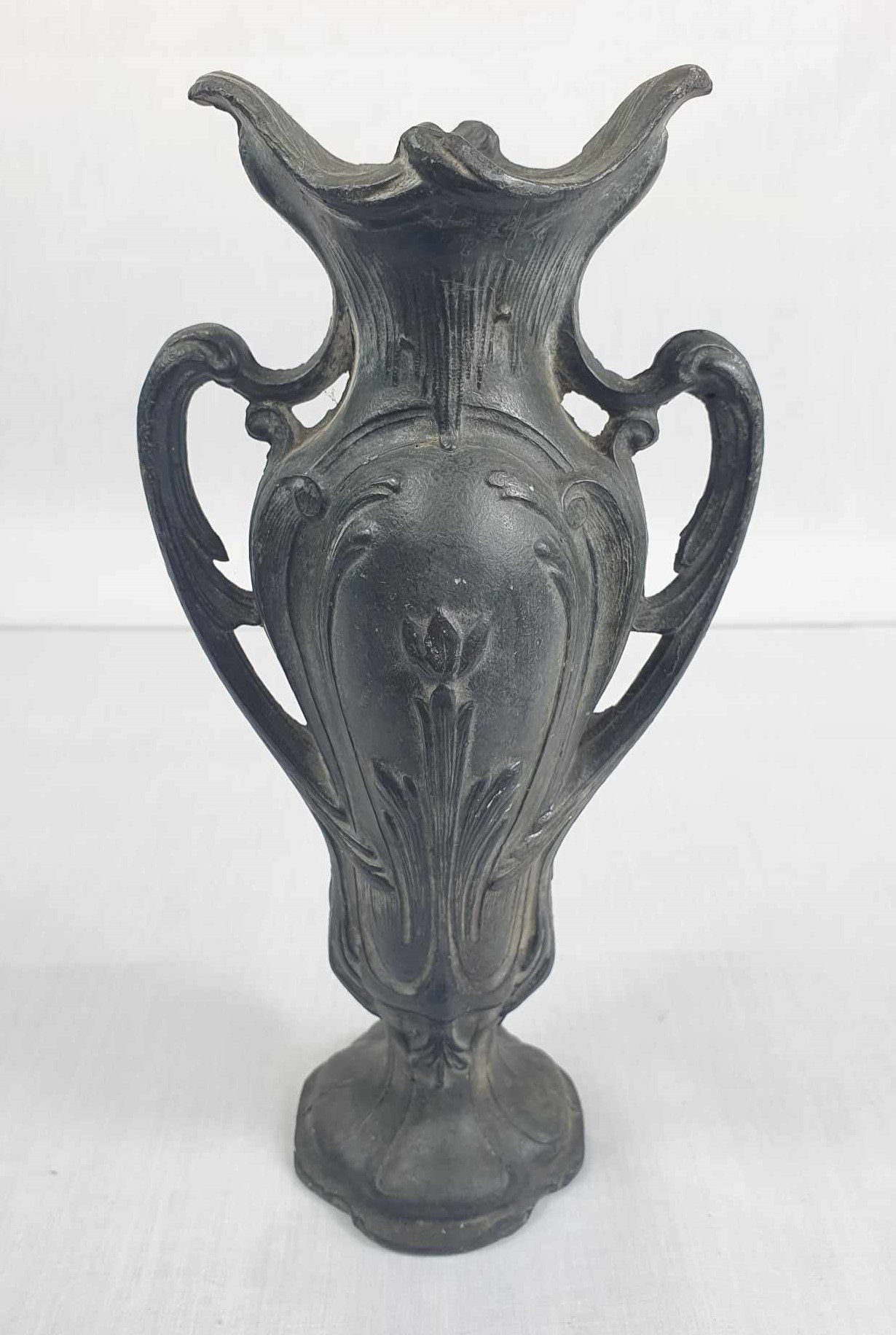 Art Nouveau pewter flower vase 7.jpg