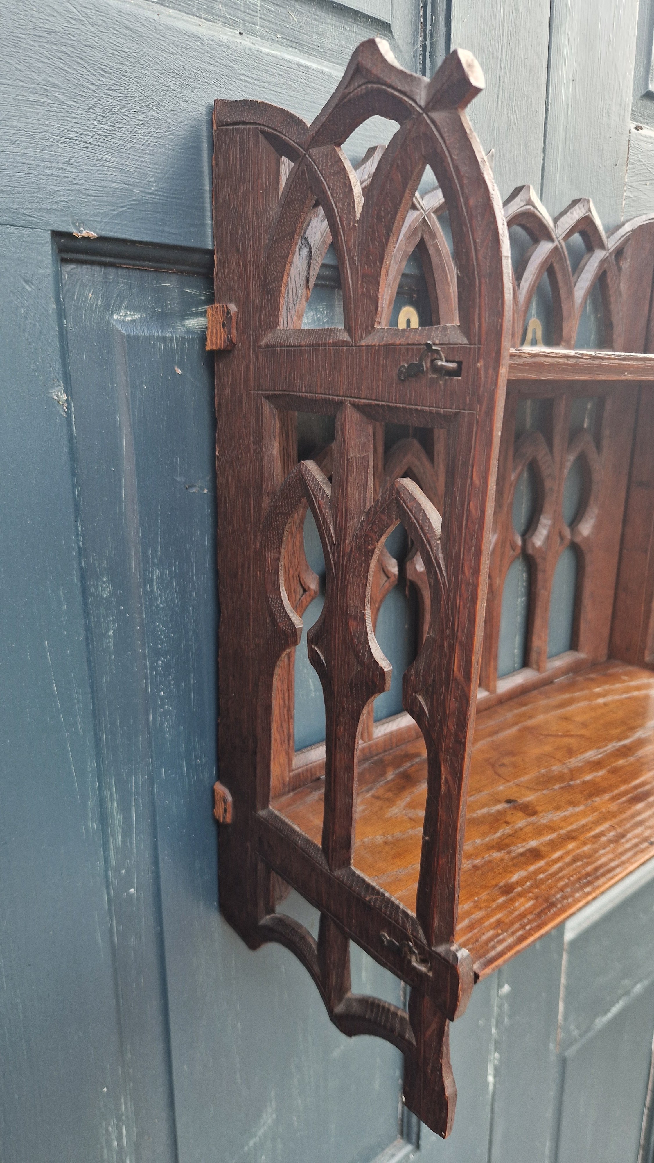 Gothic revival wall hanging shelf 4.jpg