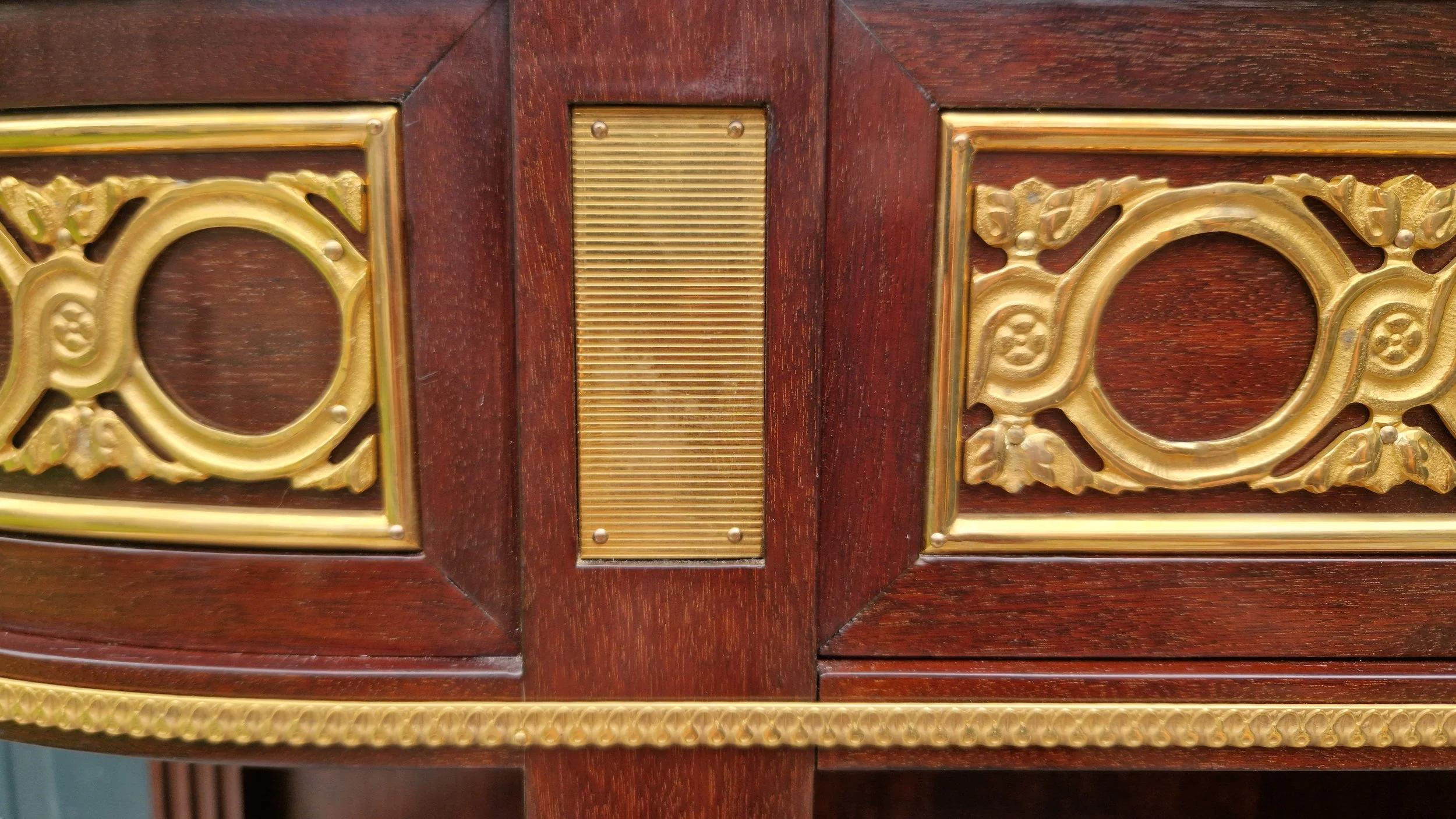 Louis VXI console table 11.jpg