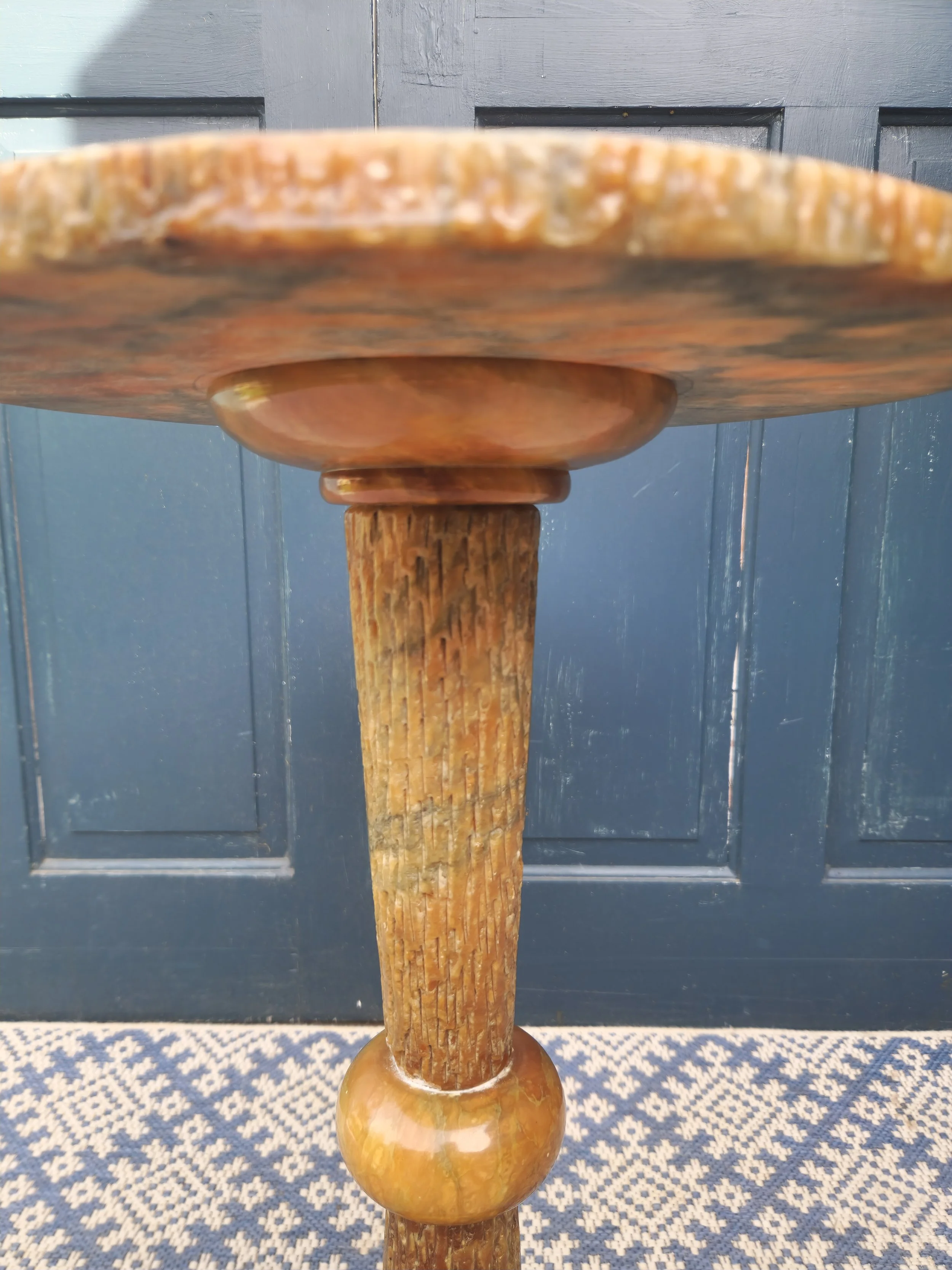 Italian MCM onyx table 7.jpg