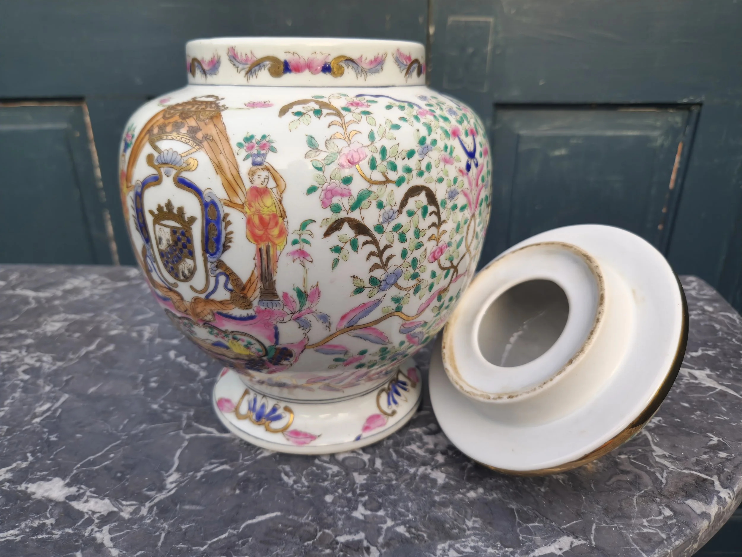Ginger jar 5.jpg