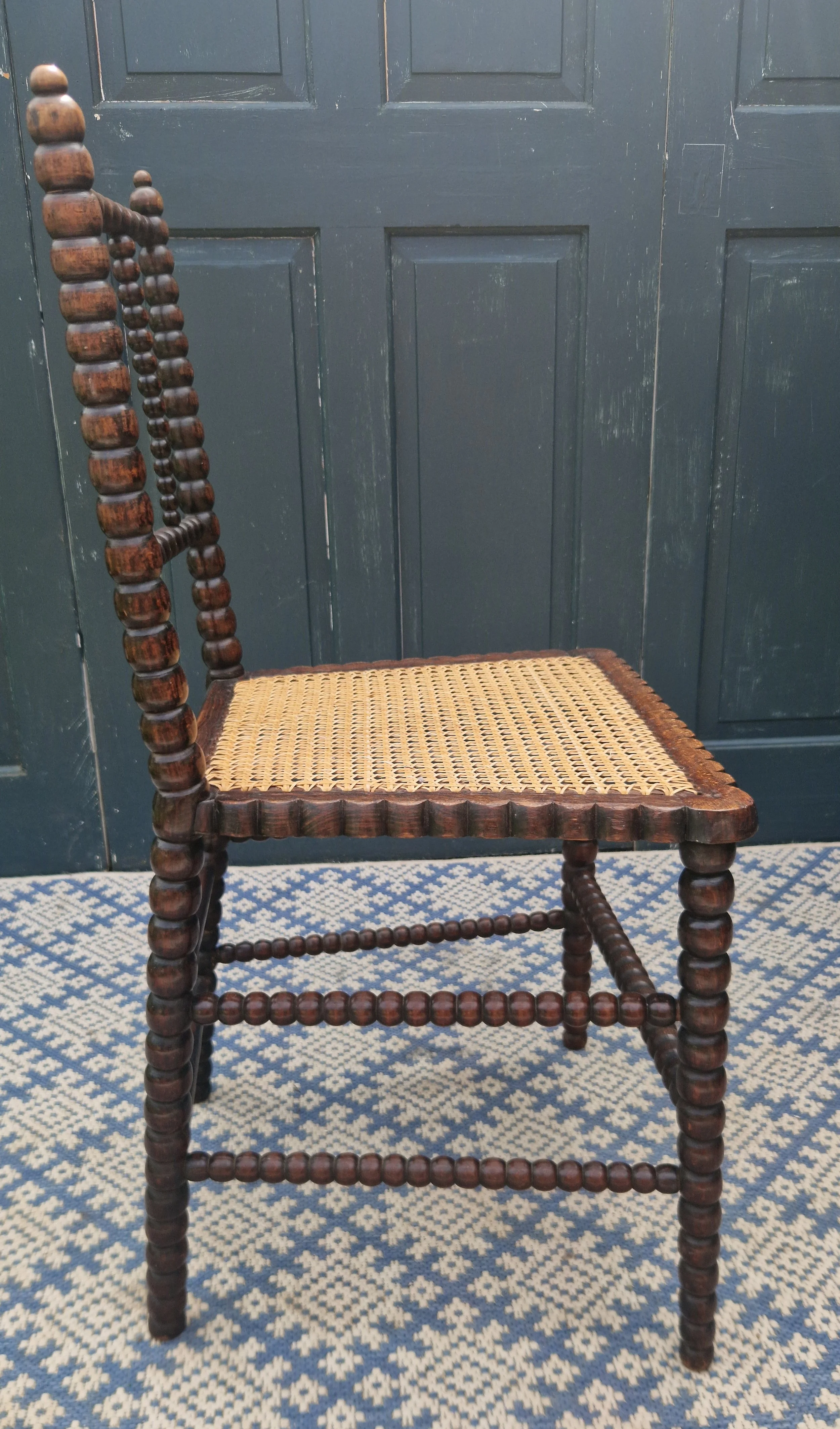 Bobbin turned chair 7.jpg