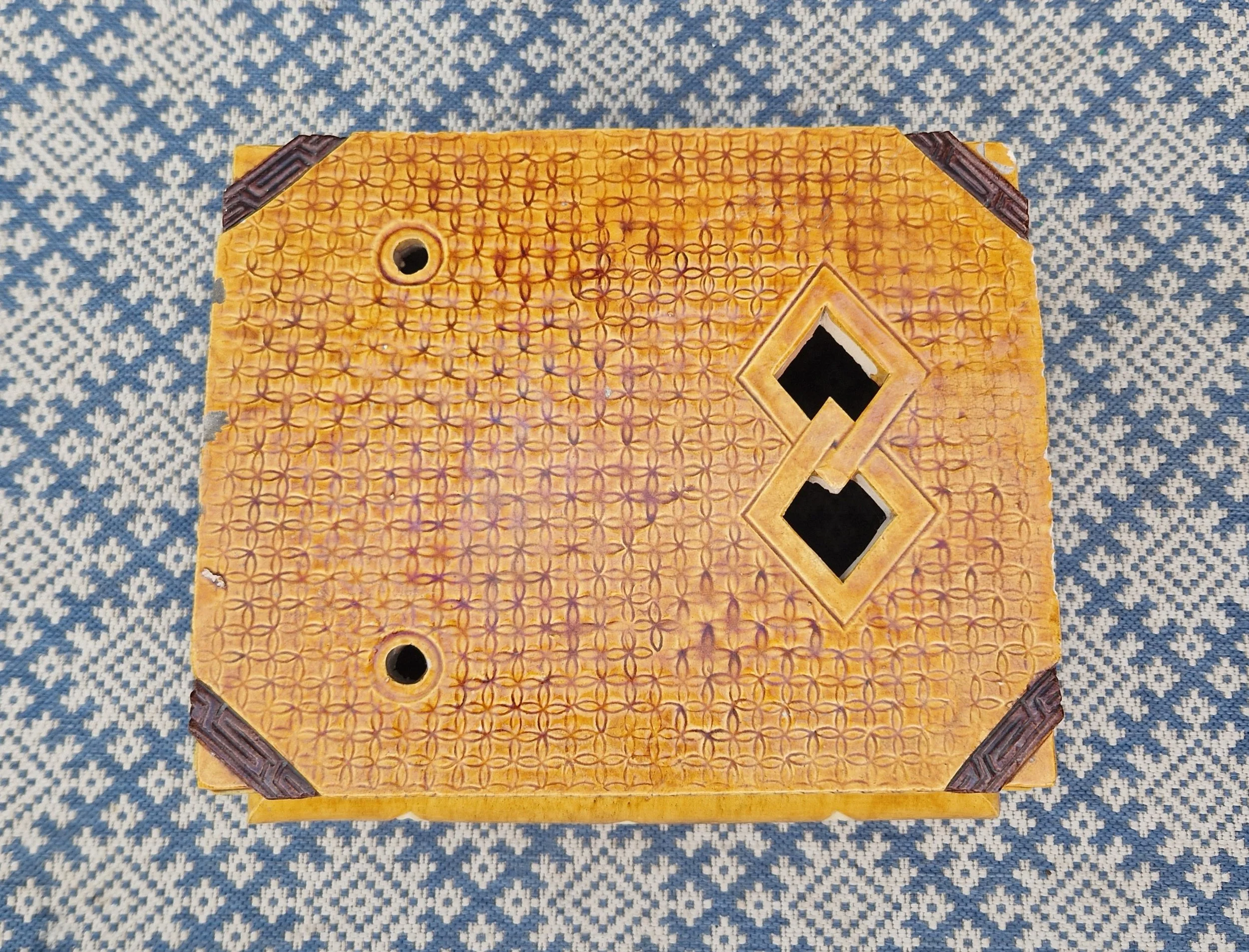 Chinese traditional stand 4.jpg
