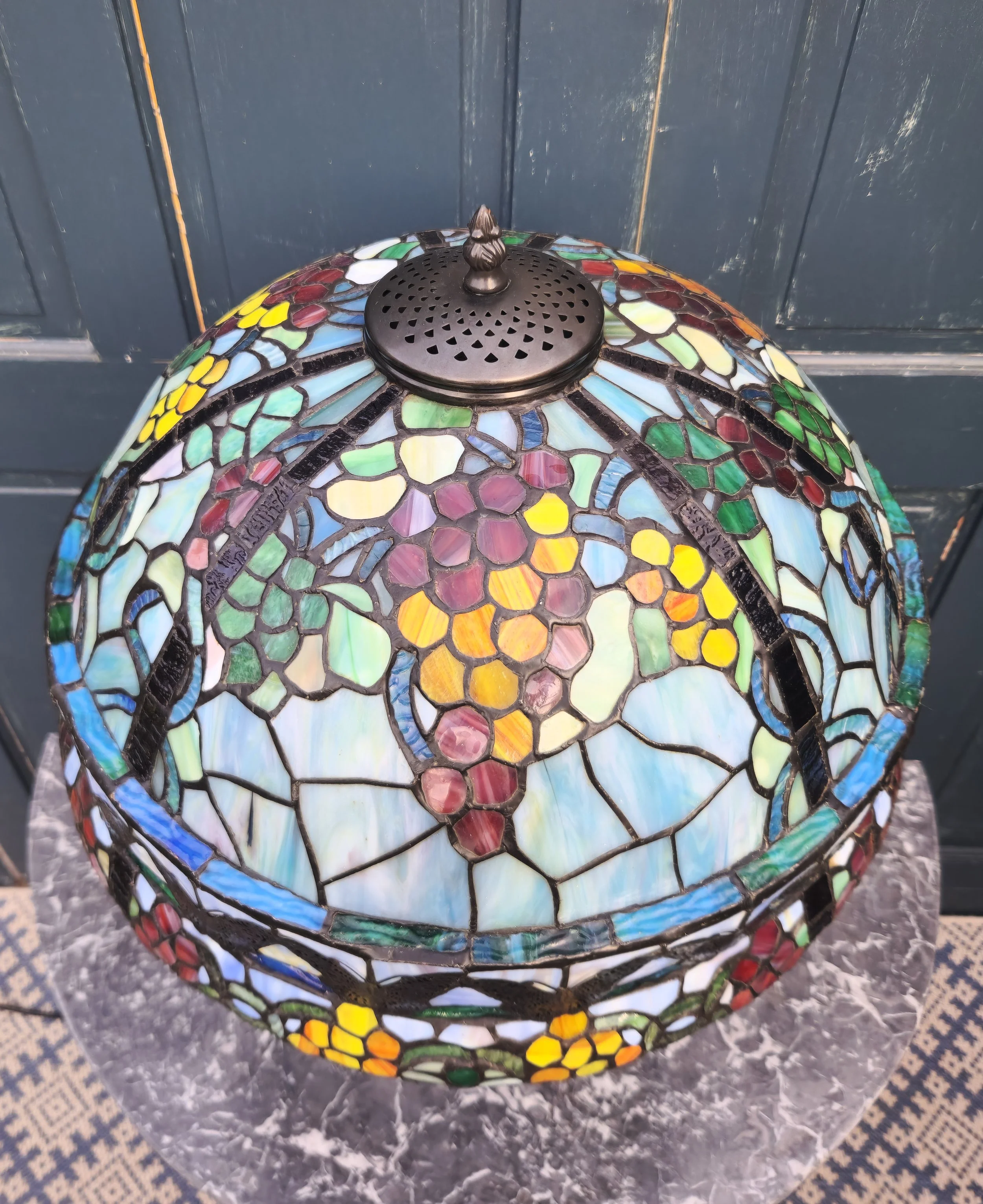 Tiffany style lamp 13.jpg
