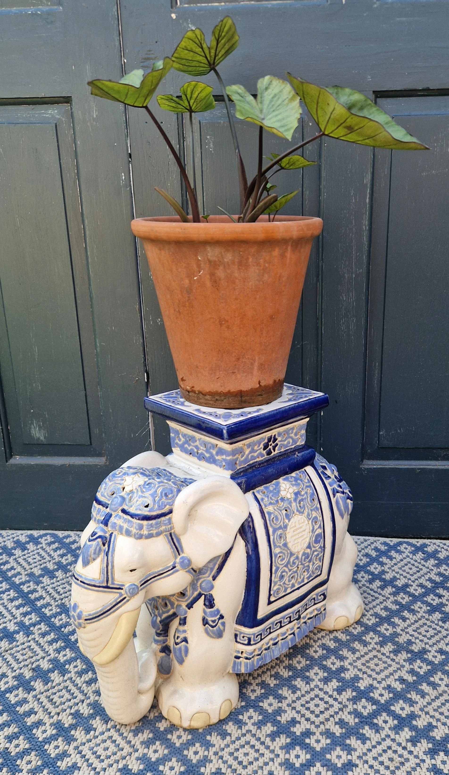 Ceramic Elephants pair 7.jpg