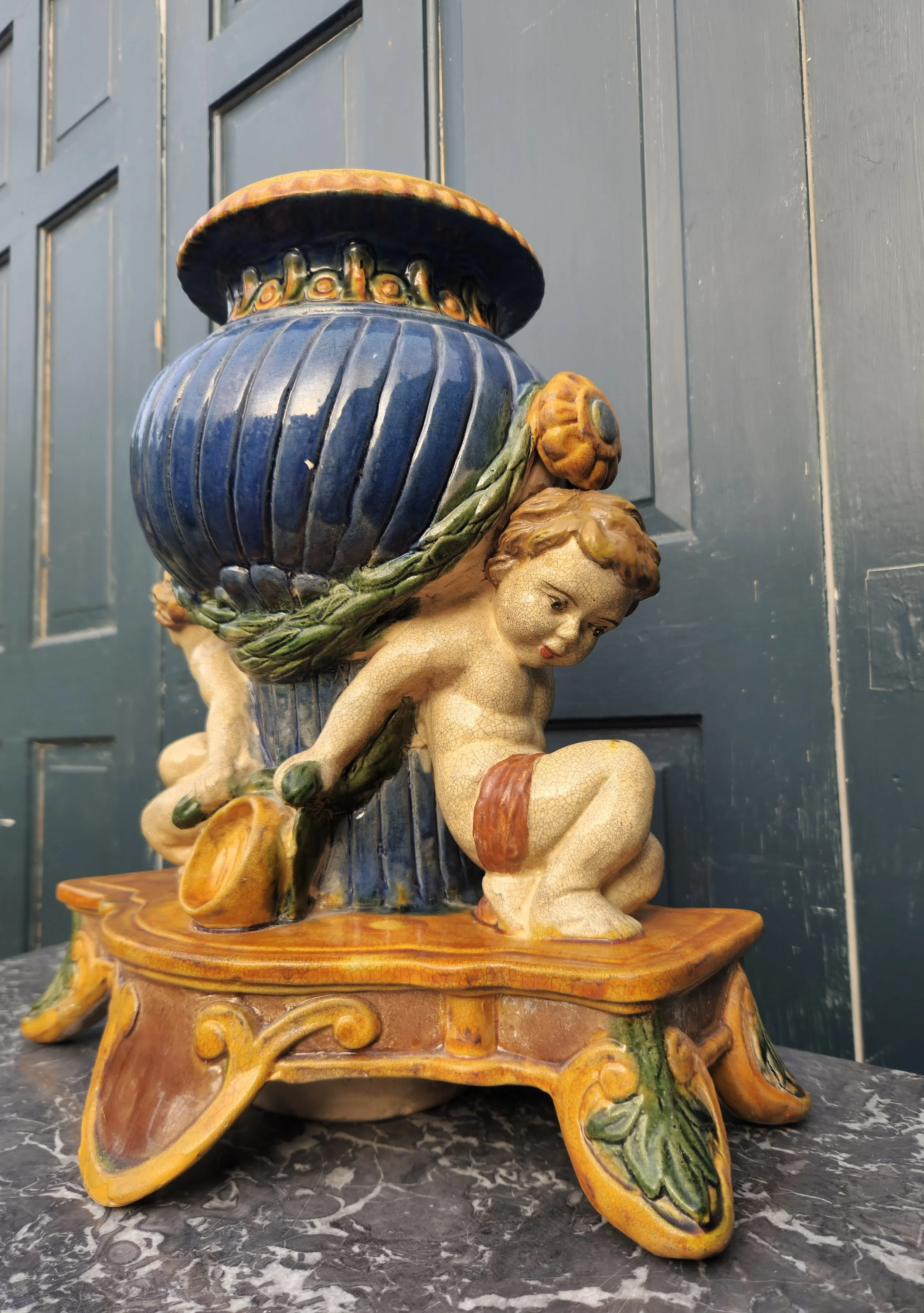 Majolica Cherrub 3.jpg