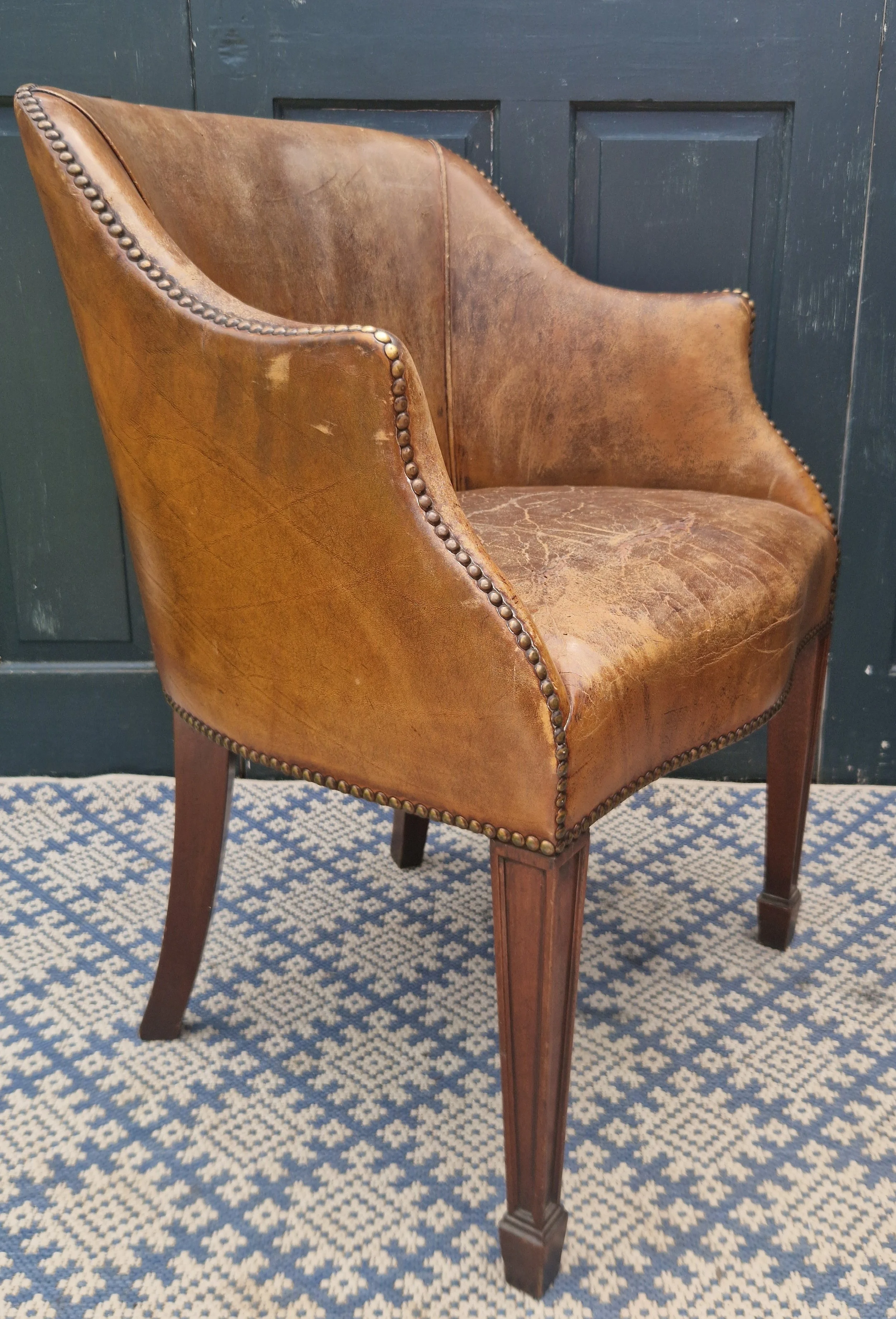 Leather tub chairs 10.jpg