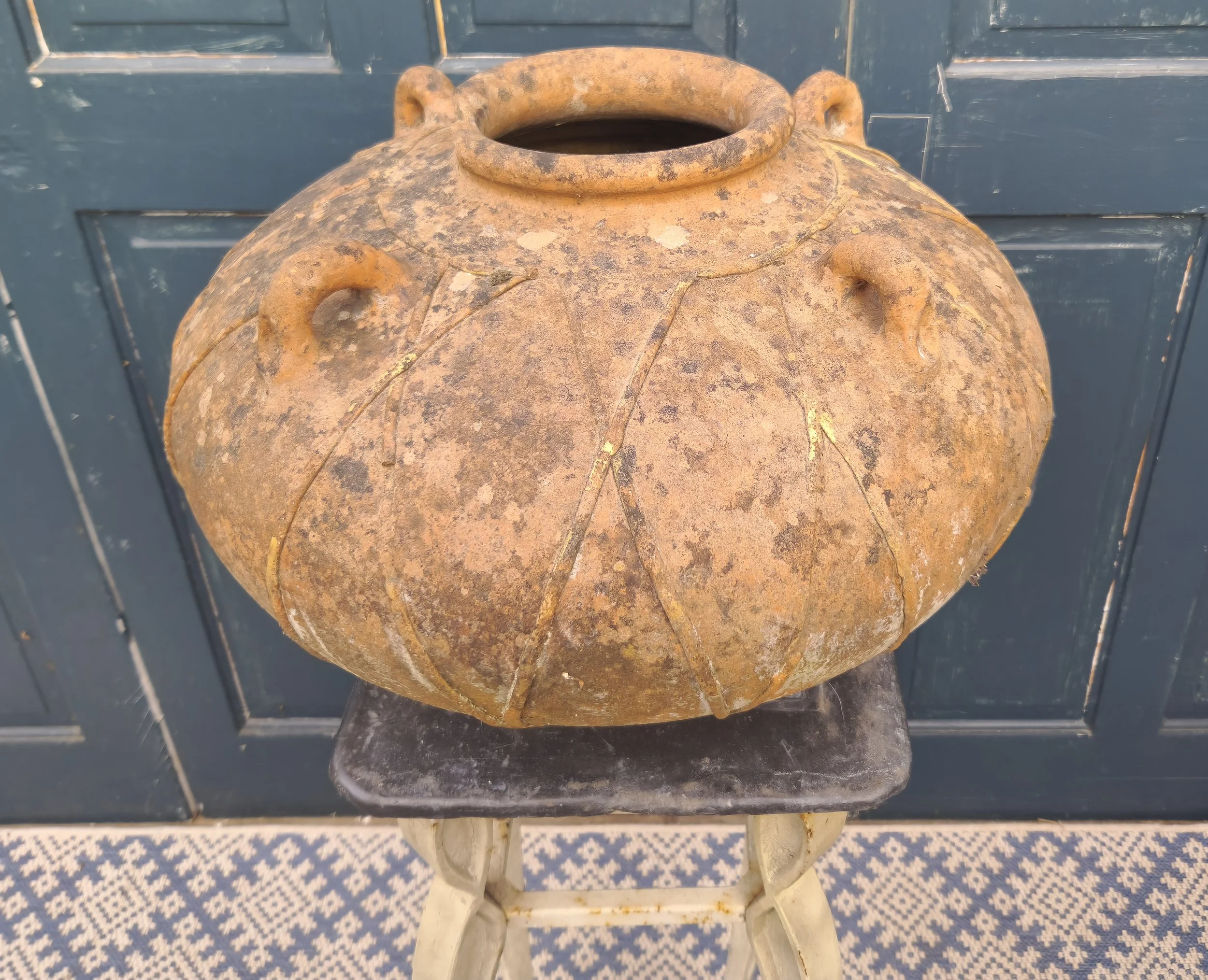 Terrecotta Pot 2.jpg