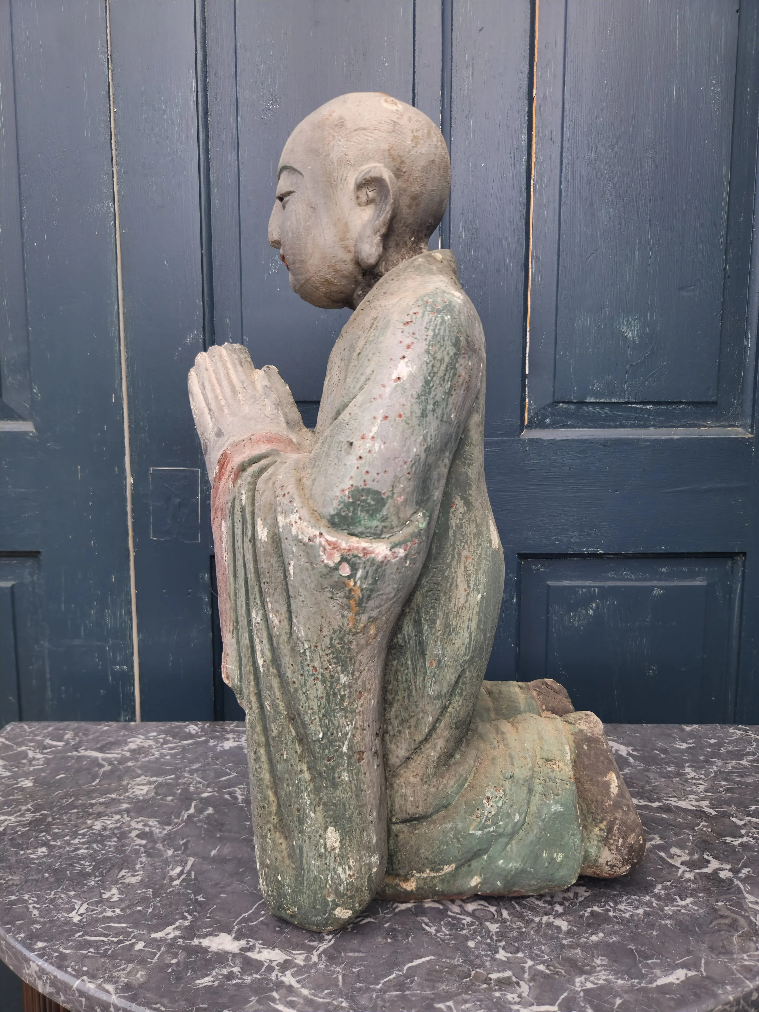 Kneeling Buddha 7.jpg