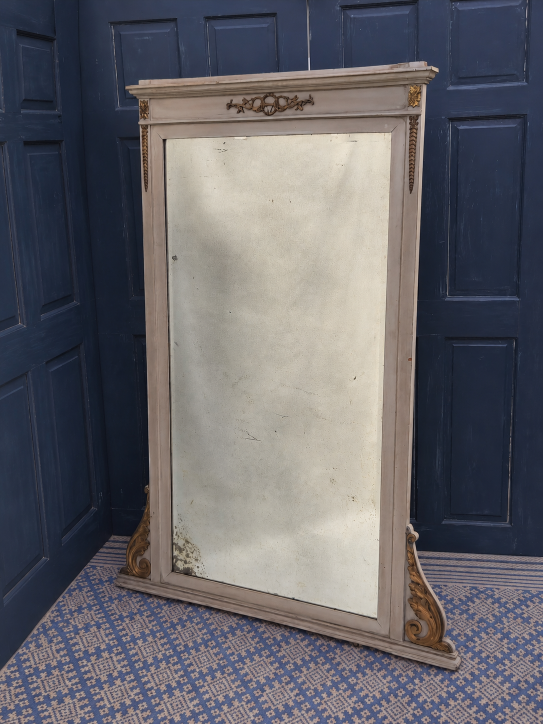 French Mirror 3.png