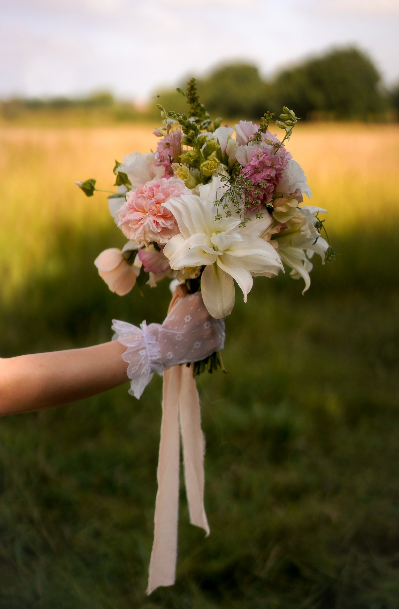 Bridal bouquet by Bryonia Flowers, photographed by Jodie Thackray Photography