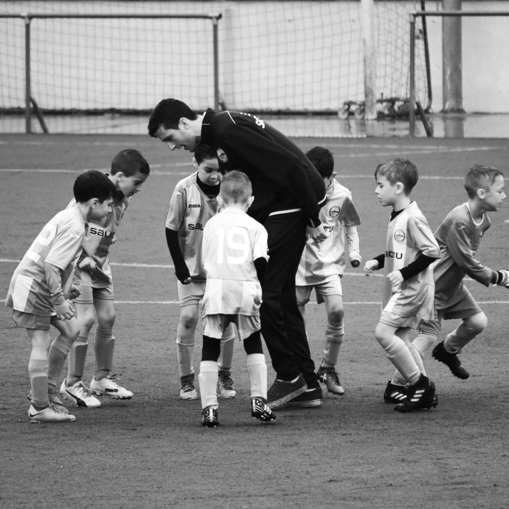 #92 | Could fundraising benefit from having fewer experts and more coaches?