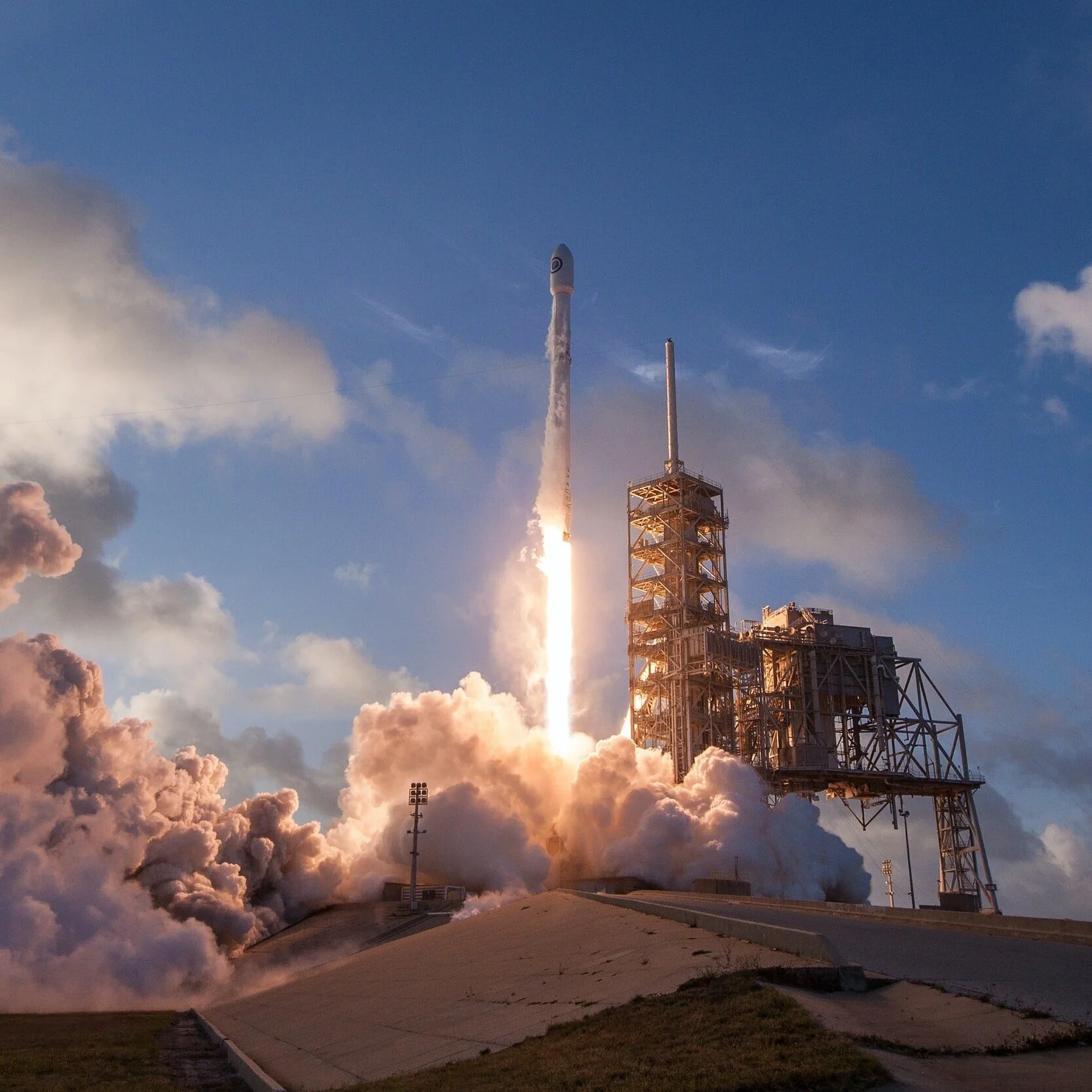 216 | What might be possible if digital fundraising really shoots for the moon?