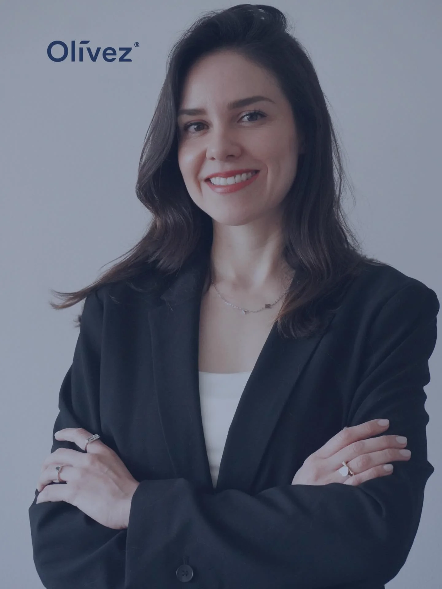 &iexcl;Hola! Soy Ver&oacute;nica Ch&aacute;vez, agente en Olivez Seguros.

Estoy aqu&iacute; para acompa&ntilde;arte en cada etapa de tu vida y en cada cambio importante, ayud&aacute;ndote a proteger lo que m&aacute;s amas con soluciones de seguro de