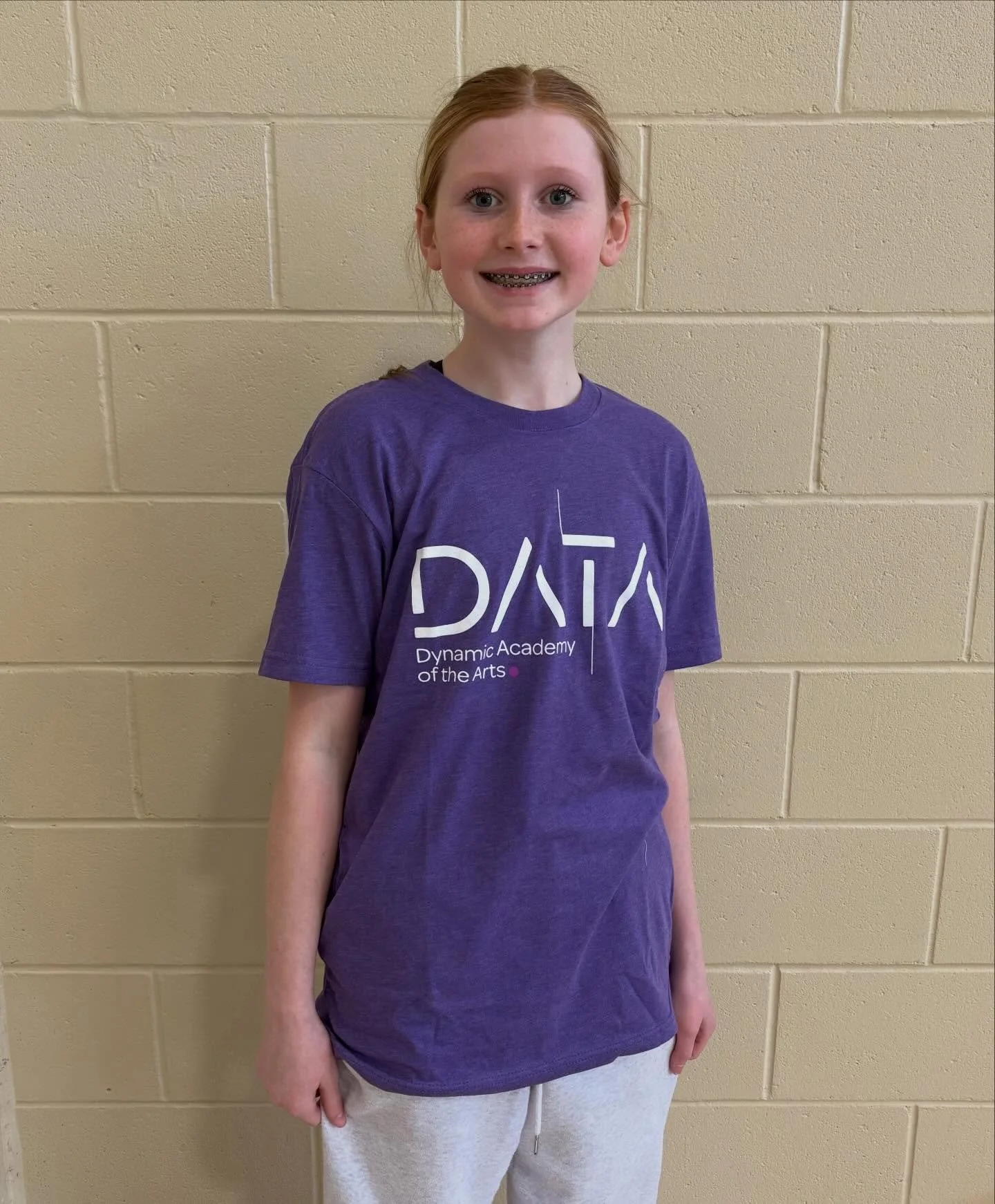 Congratulations to our January dancers of the month! Anna Yeo (competitive) and Remedi Hachey (Rec) 💜