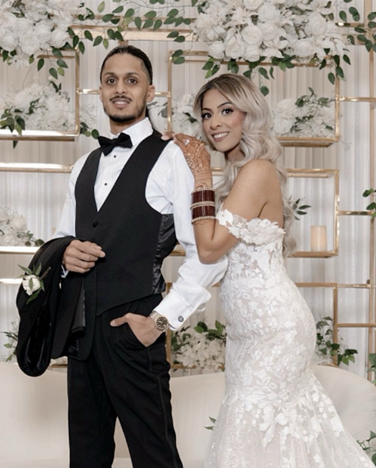 👰🏼&zwj;♀️Our beautiful bride, @is3sarks_ glowing in @casablancabridal on her special day! 

From the romantic lace accents to the perfect fit, every detail of her bridal look was pure elegance. But what truly made her shine was her joyful heart and