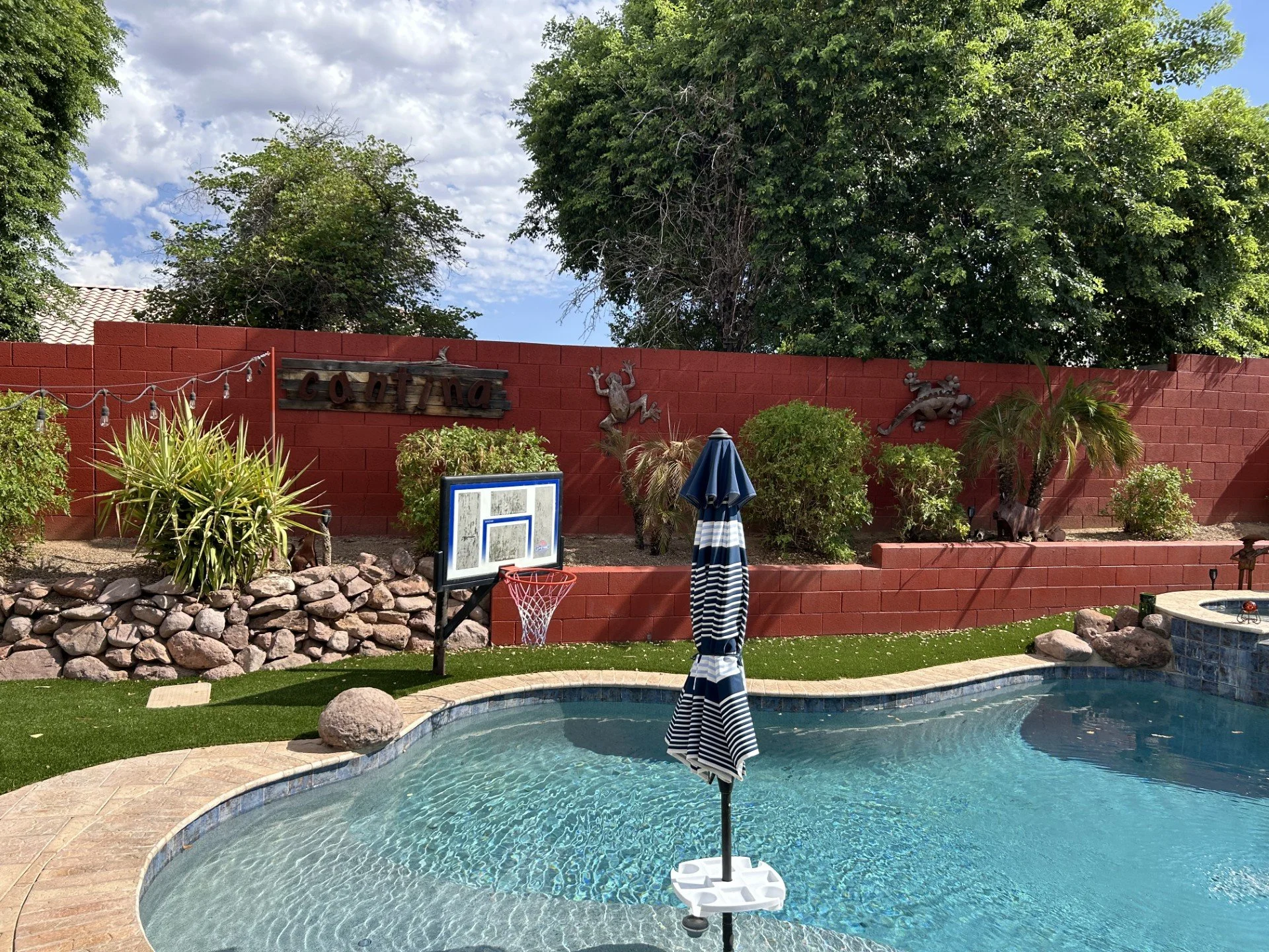 Wondering how artificial turf around a pool holds up?