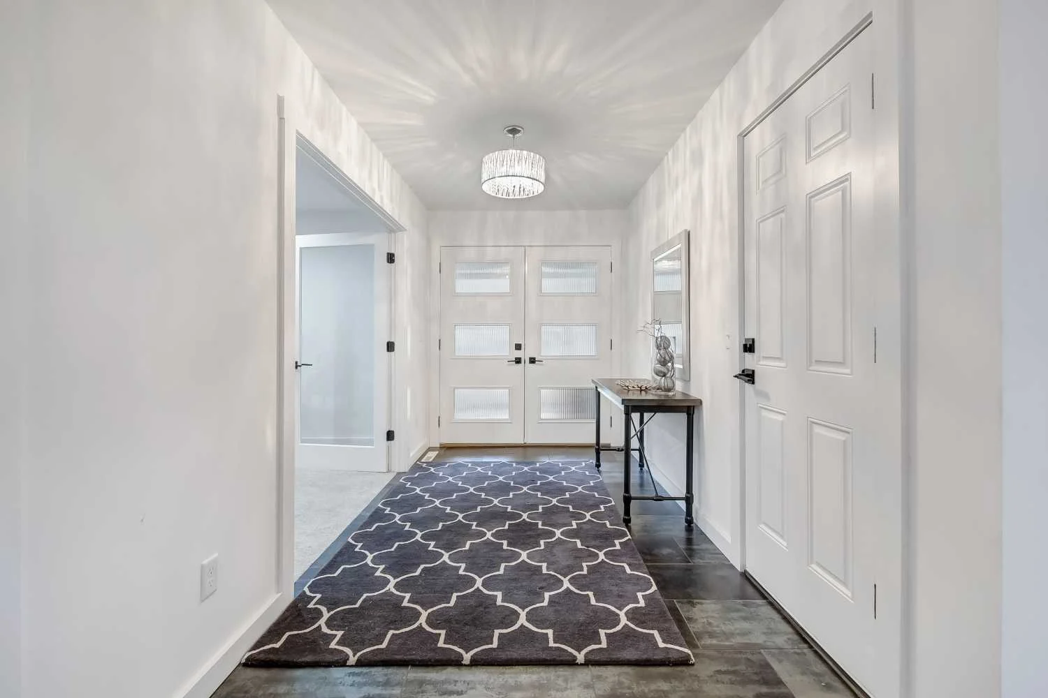 Beacon-Hill-Entry.jpg