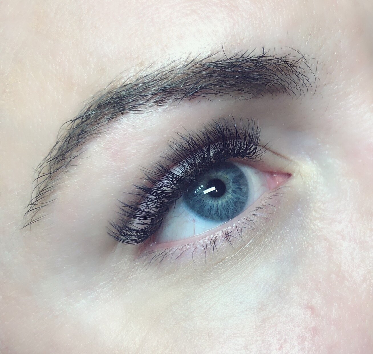 Hybrid Lash Extensions