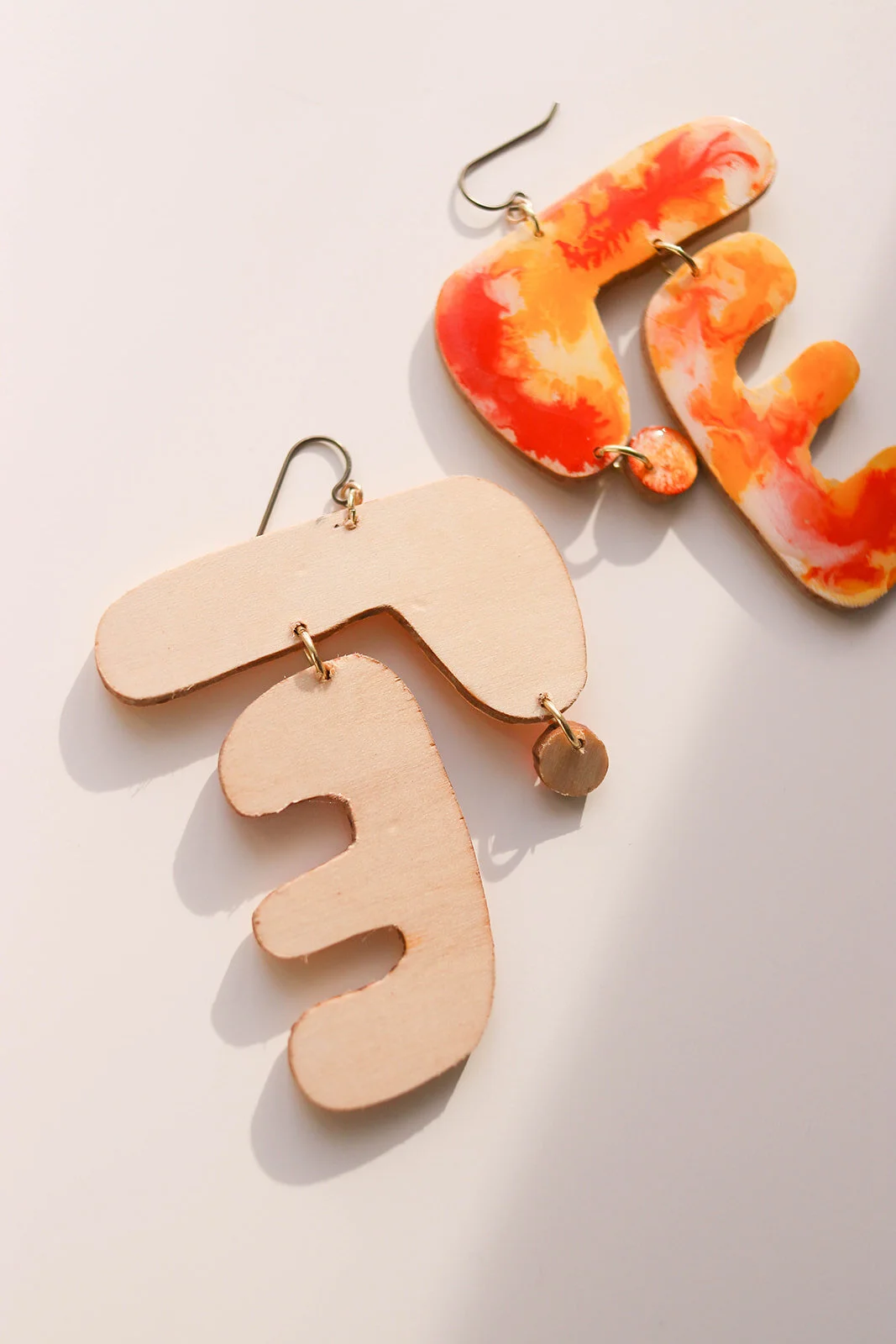 0AAB8112-42CA-4329-BEAD-C39198E78228