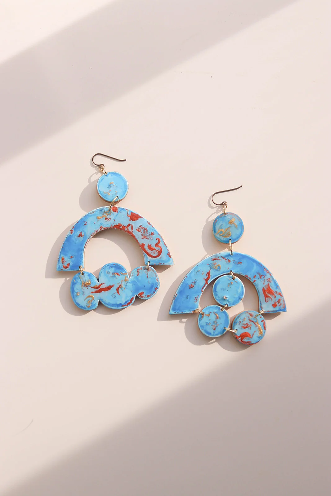 32857952-1BD2-47E4-BE87-1A97CAD114E8