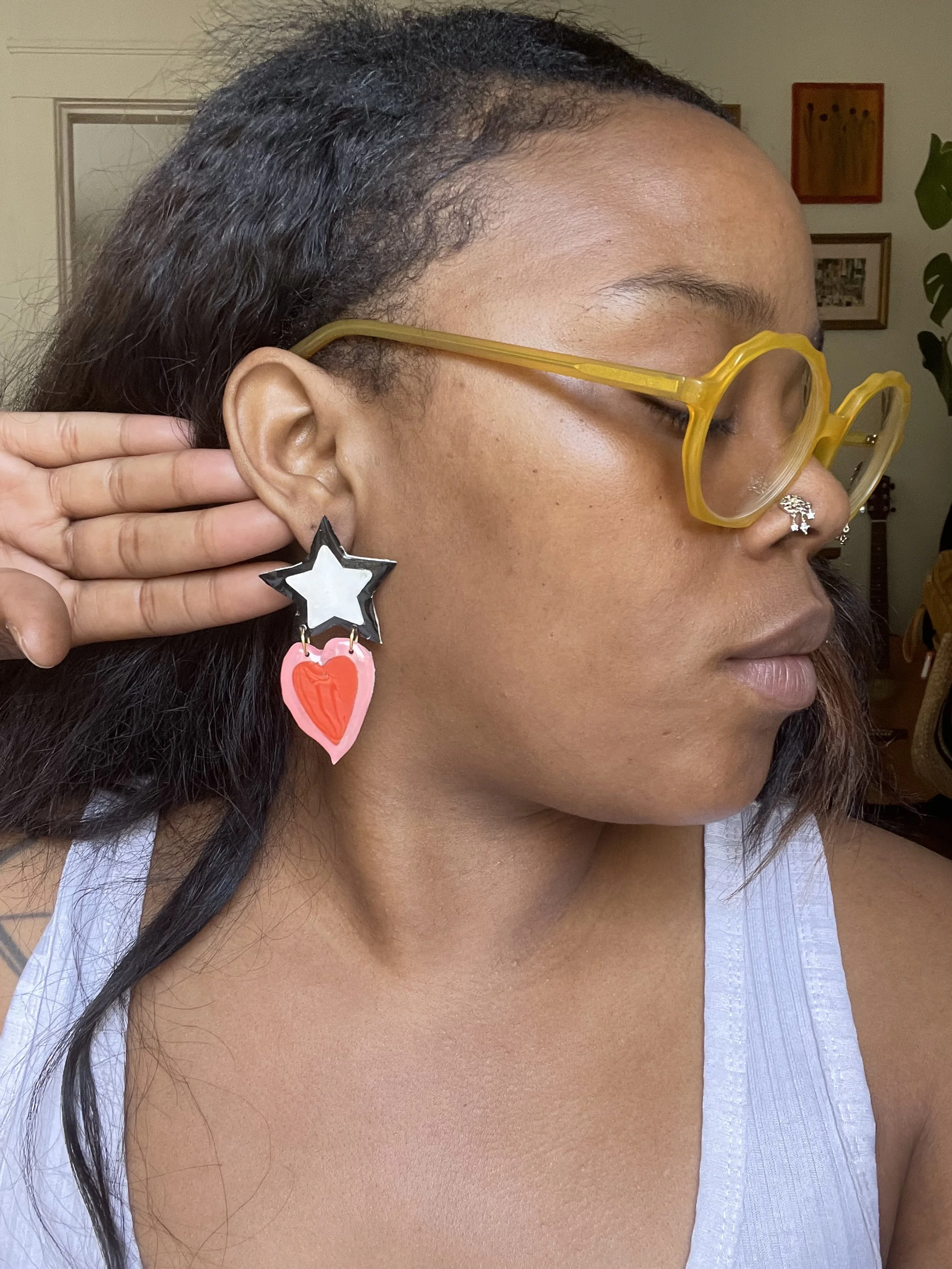 Heartburst earring (single)